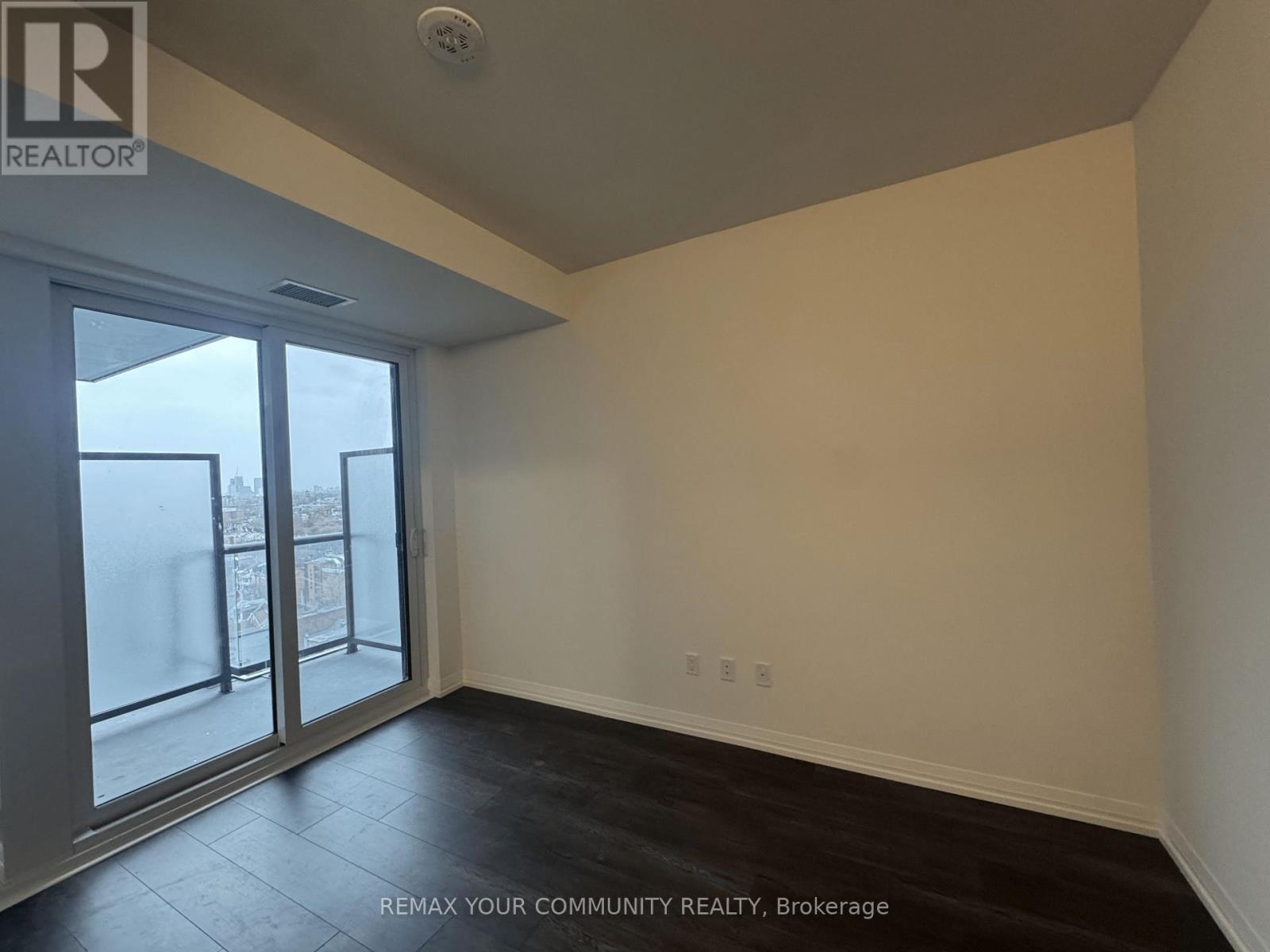 1201 - 280 Dundas Street W, Toronto, Ontario  M5T 1G2 - Photo 5 - C12730762