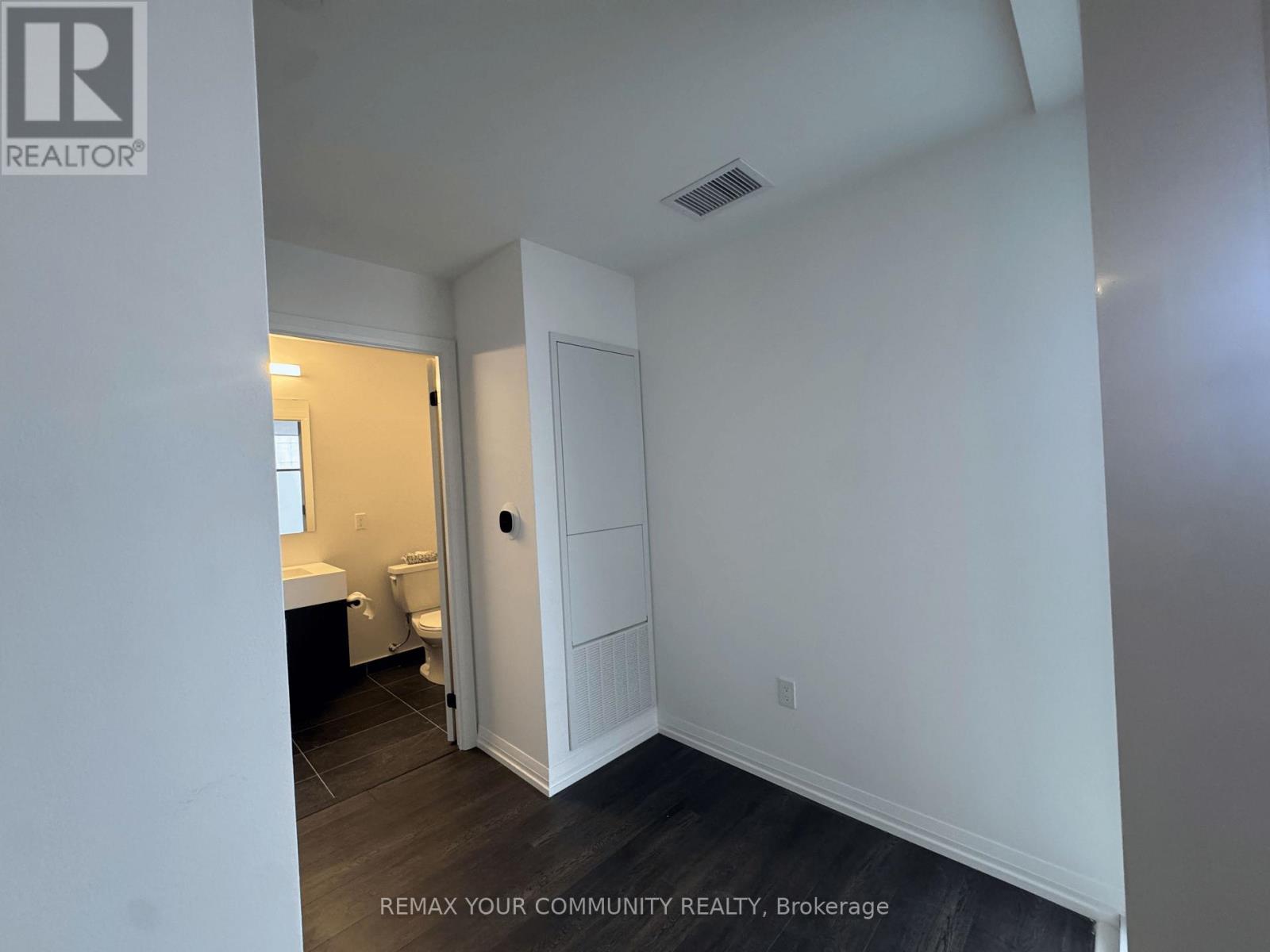 1201 - 280 Dundas Street W, Toronto, Ontario  M5T 1G2 - Photo 7 - C12730762