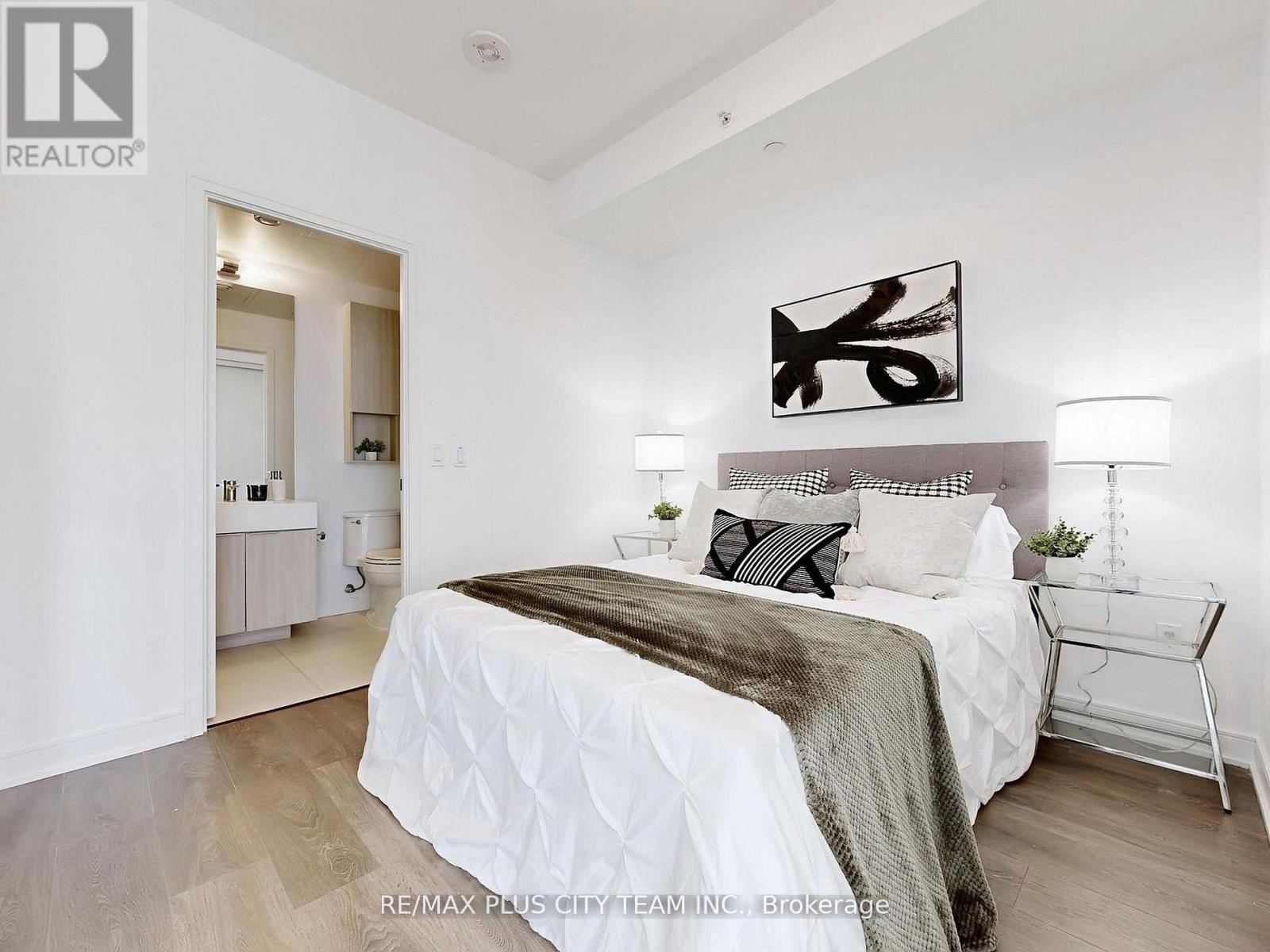 804 - 60 Tannery Road, Toronto, Ontario  M5A 0S8 - Photo 11 - C12730772