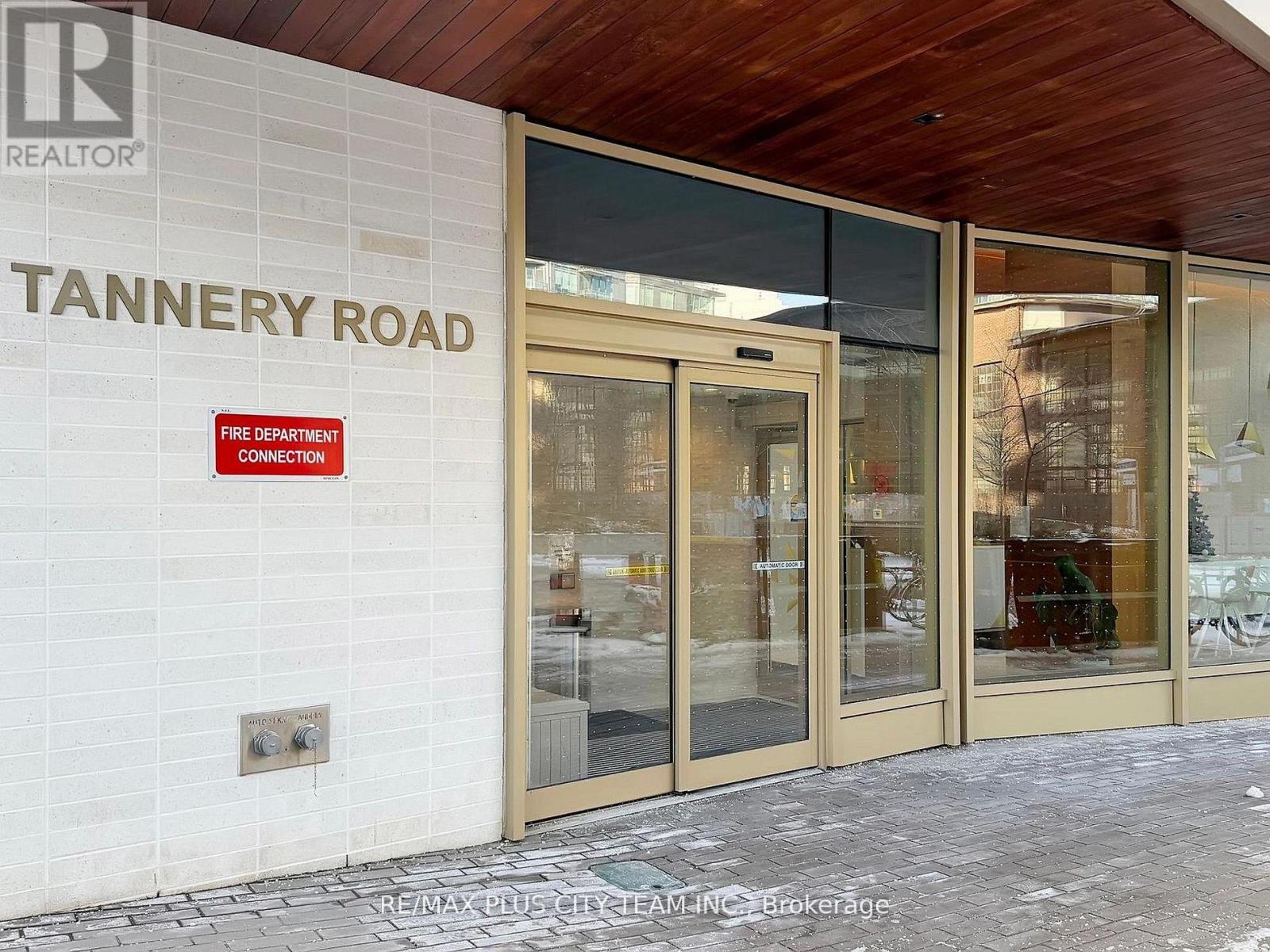 804 - 60 Tannery Road, Toronto, Ontario  M5A 0S8 - Photo 2 - C12730772