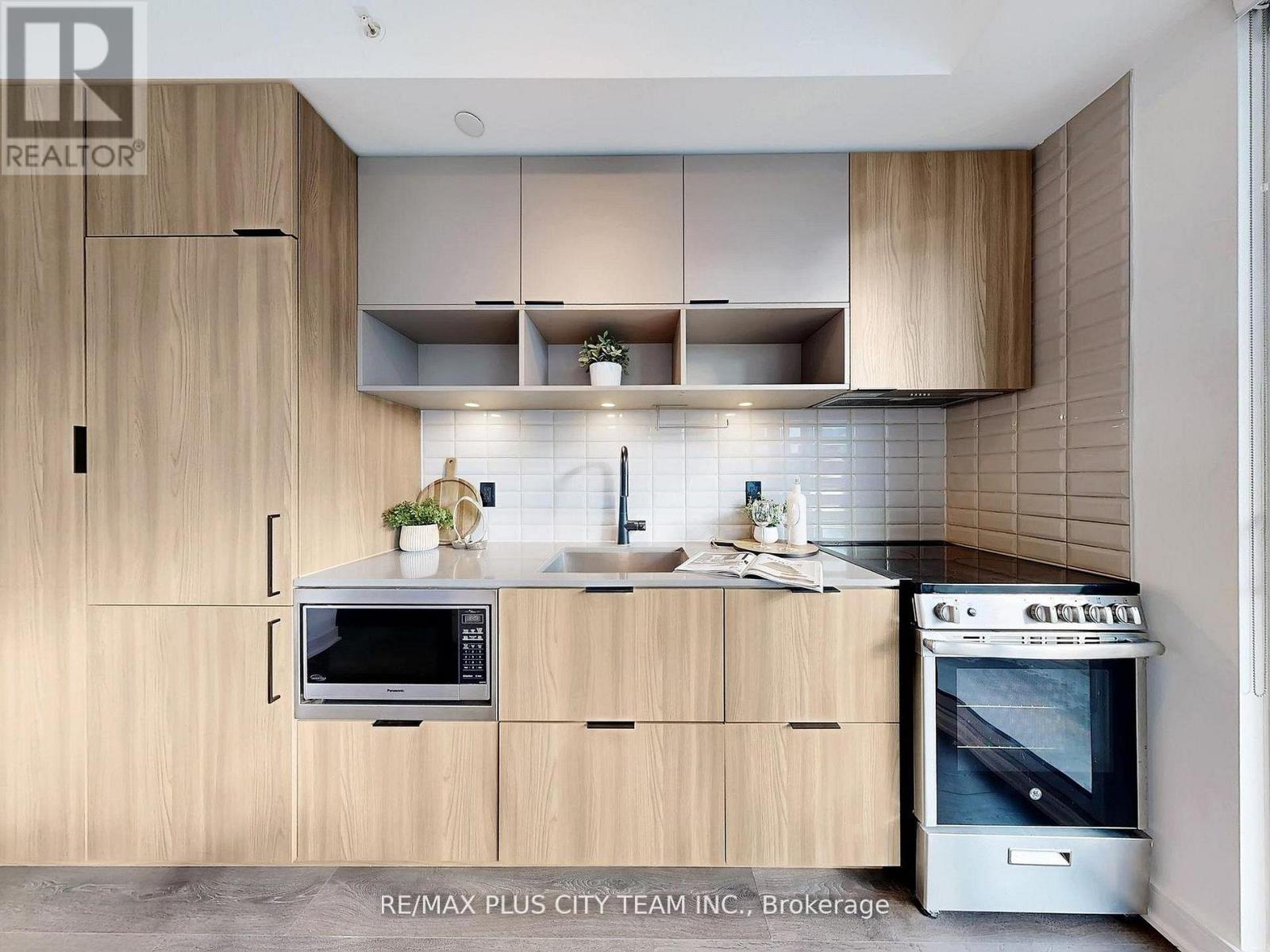 804 - 60 Tannery Road, Toronto, Ontario  M5A 0S8 - Photo 9 - C12730772