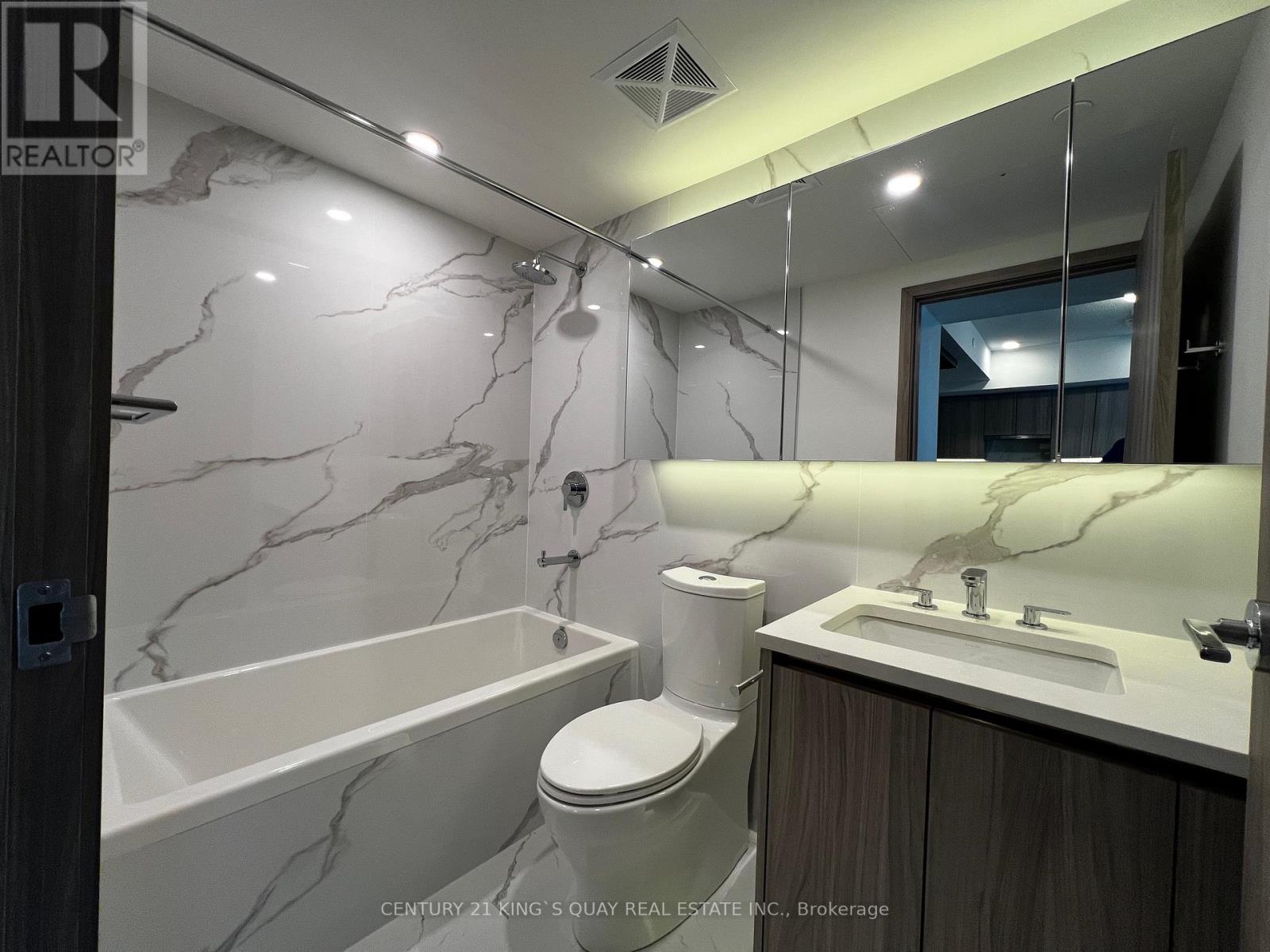 806 - 1 Concord Cityplace Way, Toronto, Ontario  M5V 0X3 - Photo 8 - C12730846