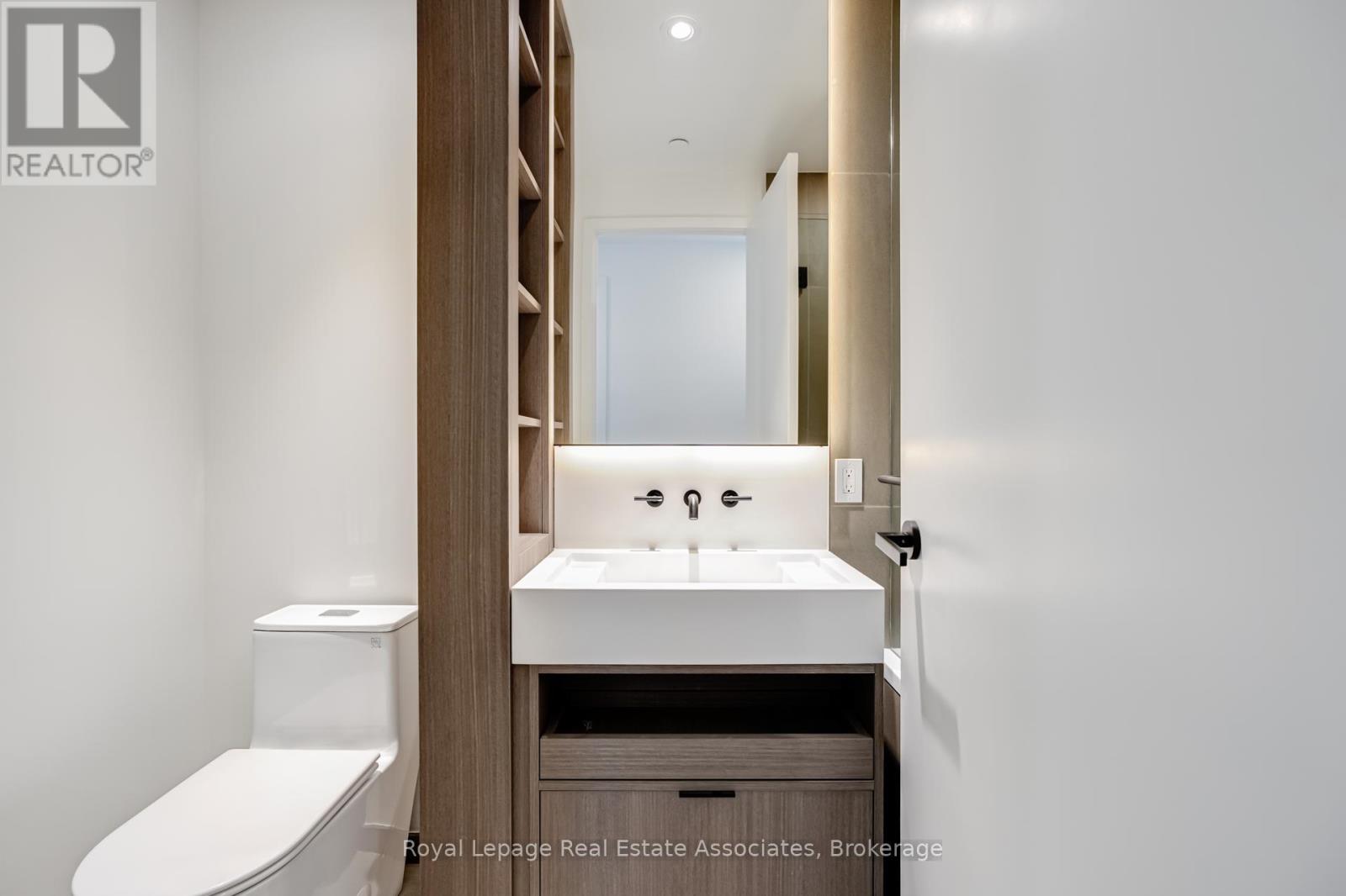 2206 - 55 Charles Street E, Toronto, Ontario  M5S 2W9 - Photo 12 - C12730884