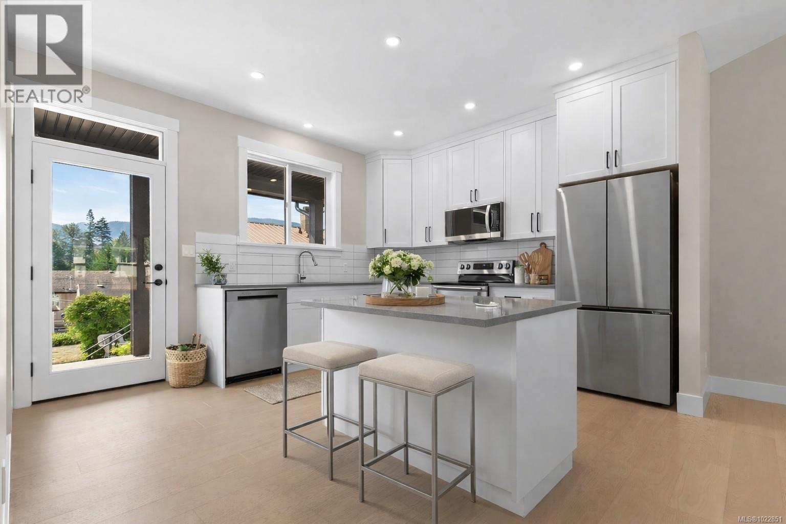 212 Oak Lane, Lake Cowichan, British Columbia  V0R 2G0 - Photo 8 - 1022851