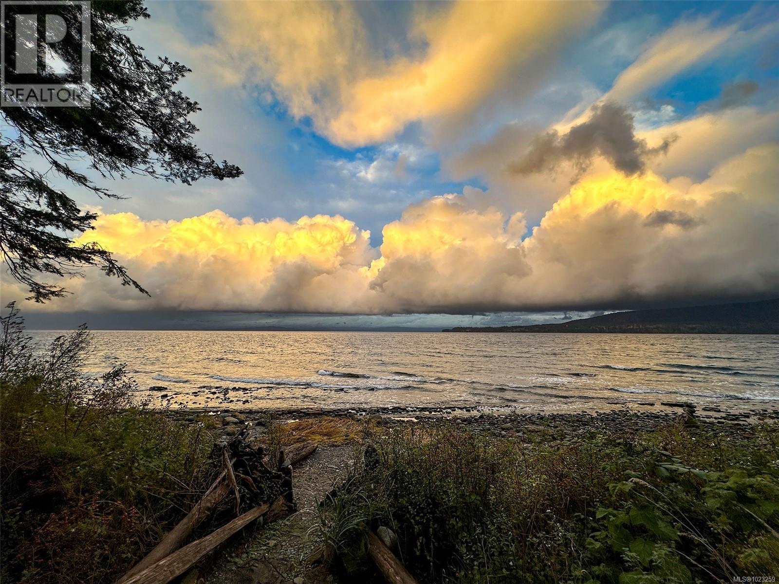 1901 East Rd, Denman Island, British Columbia  V0R 1T0 - Photo 62 - 1023259