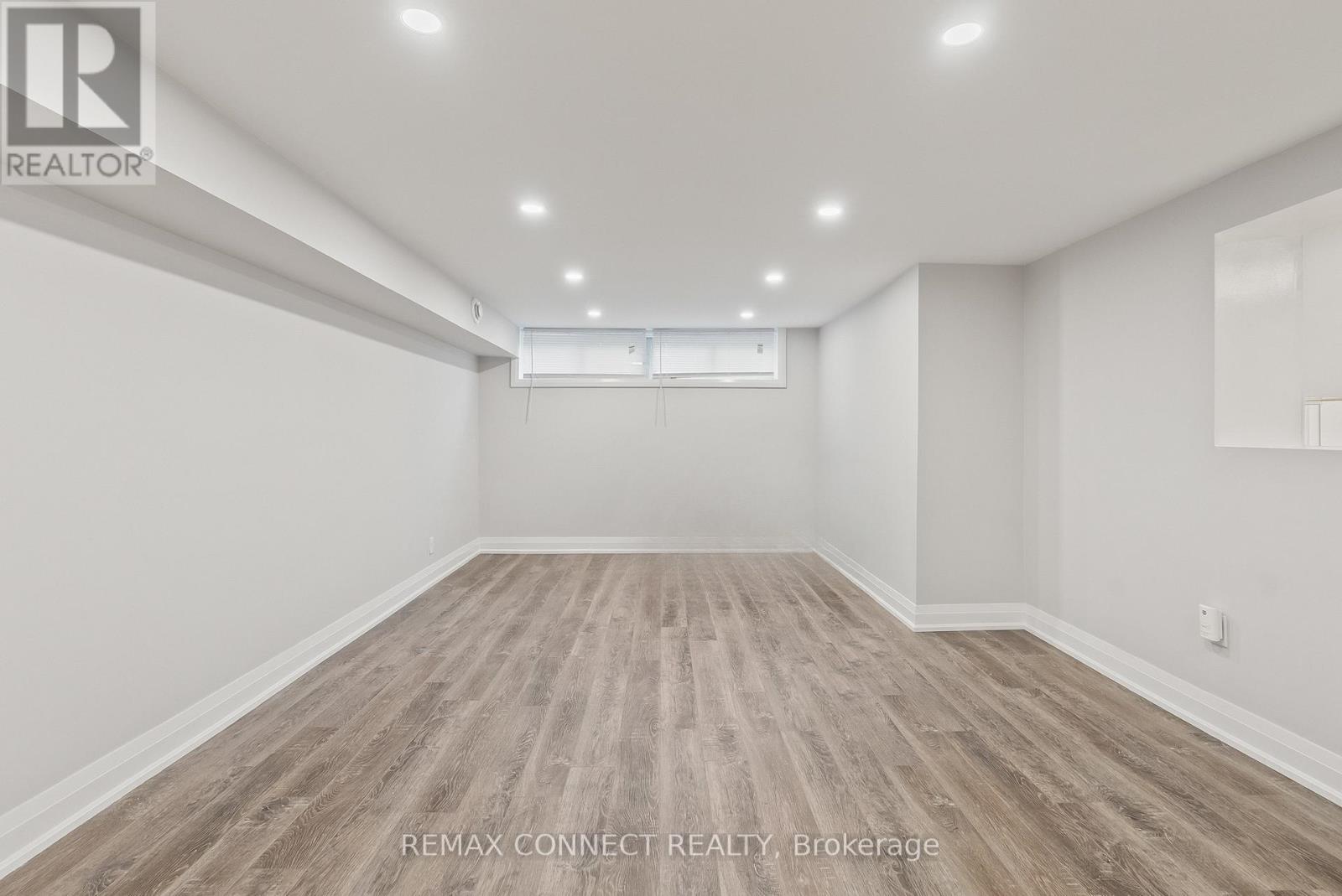 124 Burcher Road, Ajax, Ontario  L1S 2R4 - Photo 5 - E12730784