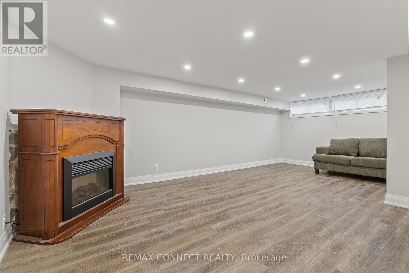 124 Burcher Road, Ajax, Ontario  L1S 2R4 - Photo 6 - E12730784