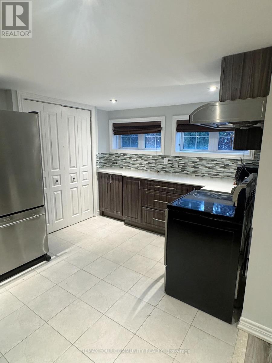 Basement - 8 Speight Court, Ajax, Ontario  L1Z 0C2 - Photo 17 - E12730862