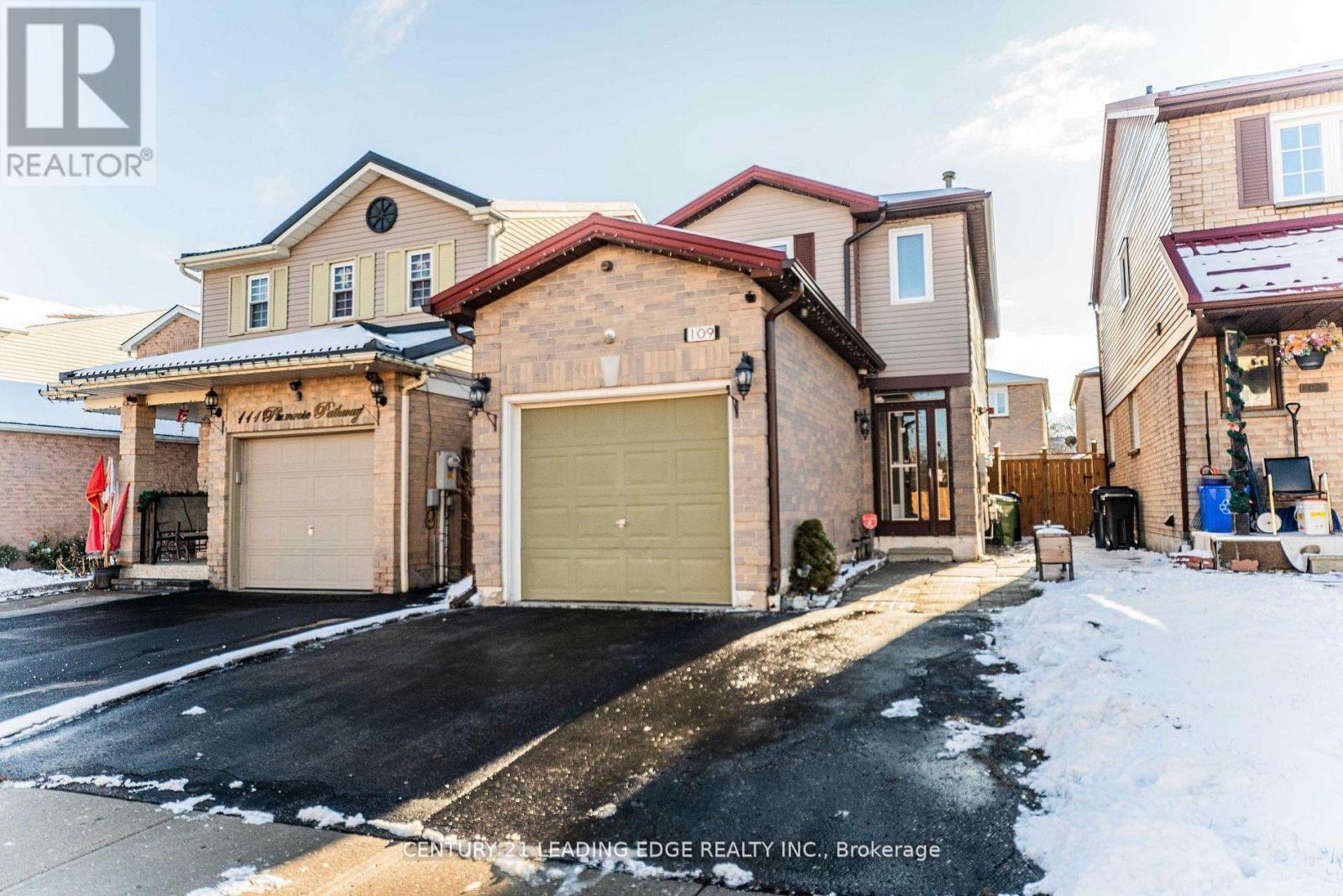 109 PLUMROSE PATHWAY, Toronto, Ontario