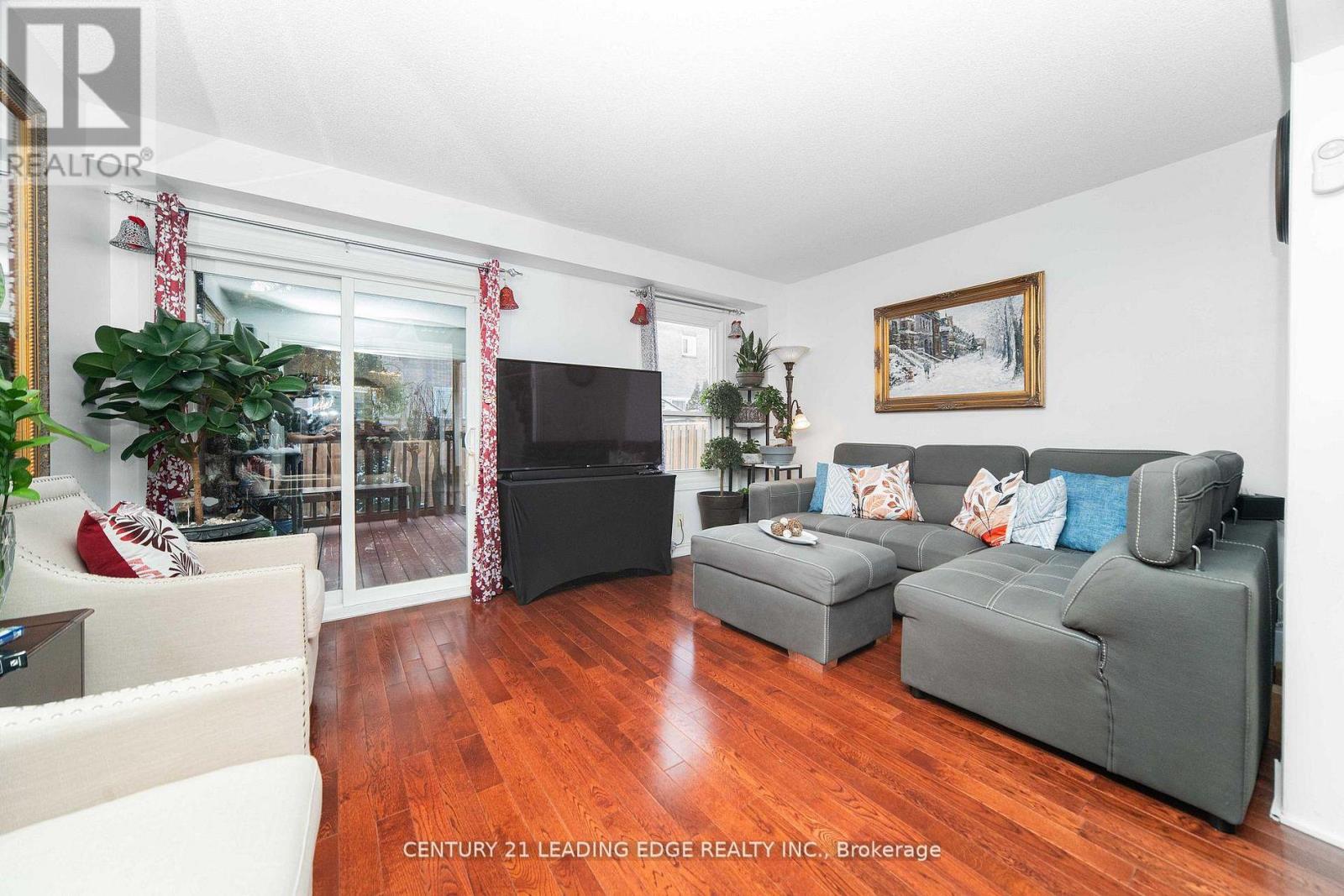 109 Plumrose Pathway, Toronto, Ontario  M1B 4B6 - Photo 19 - E12730876