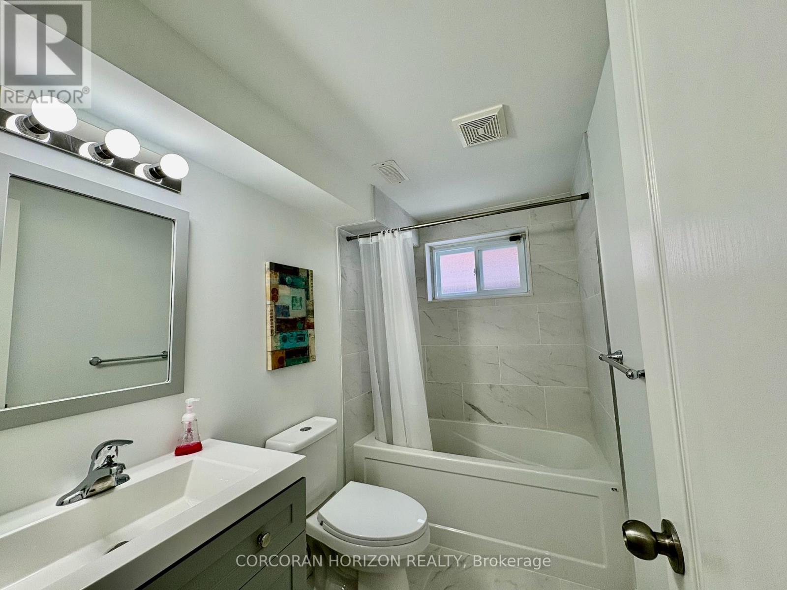 Basement - 16 Aspen Crescent, Whitchurch-Stouffville, Ontario  L4A 5A3 - Photo 10 - N12730818