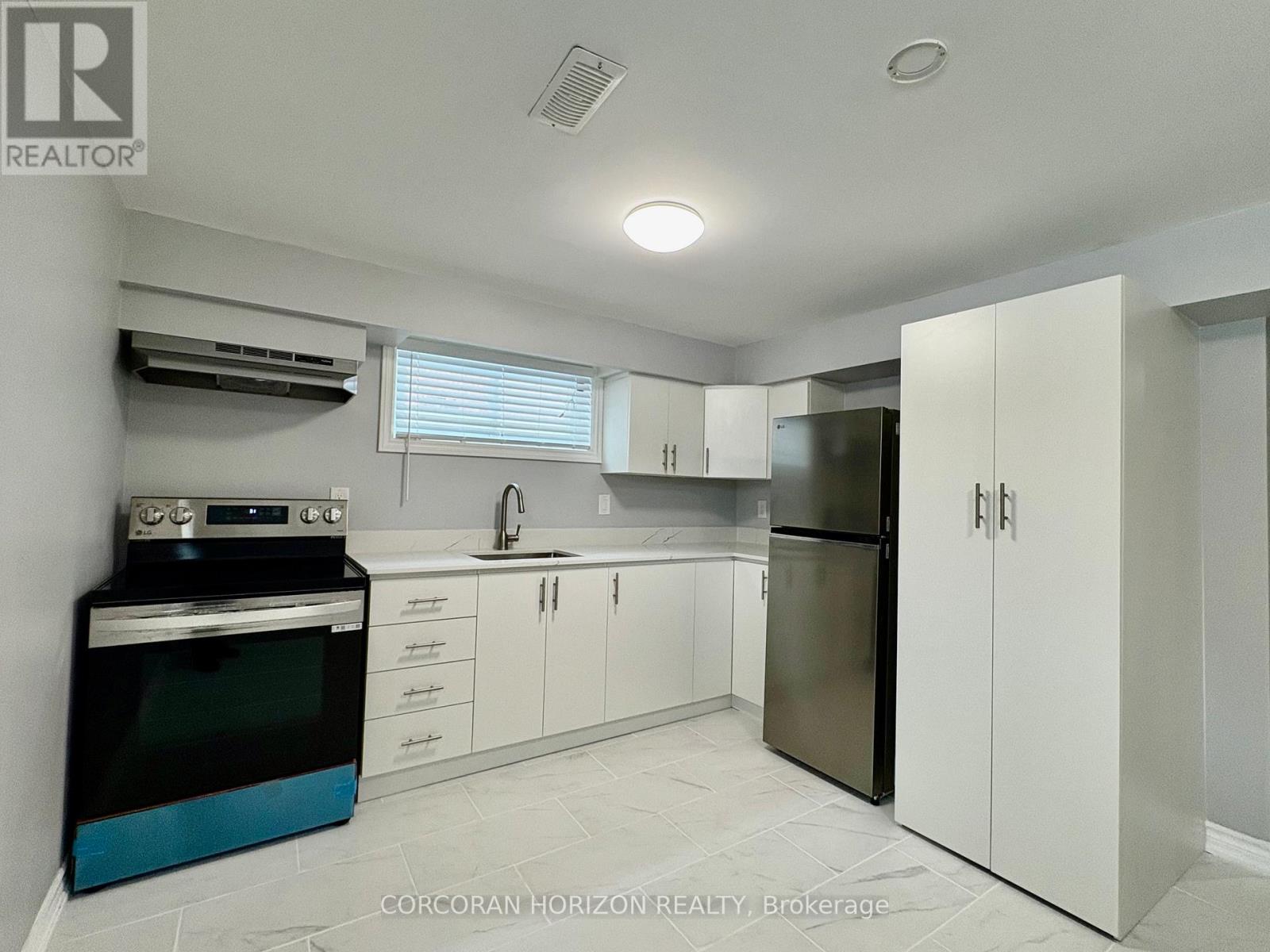 Basement - 16 Aspen Crescent, Whitchurch-Stouffville, Ontario  L4A 5A3 - Photo 4 - N12730818