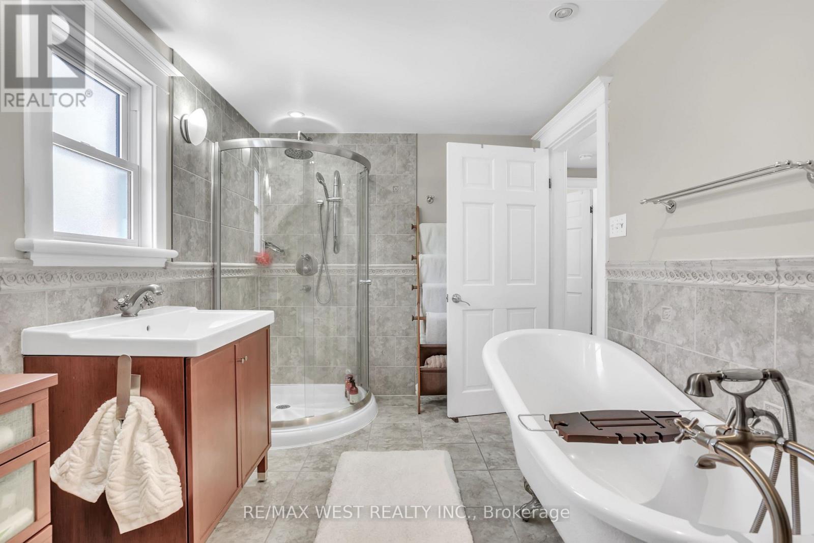 53 Metcalfe Street, Aurora, Ontario  L4G 1E5 - Photo 14 - N12730860