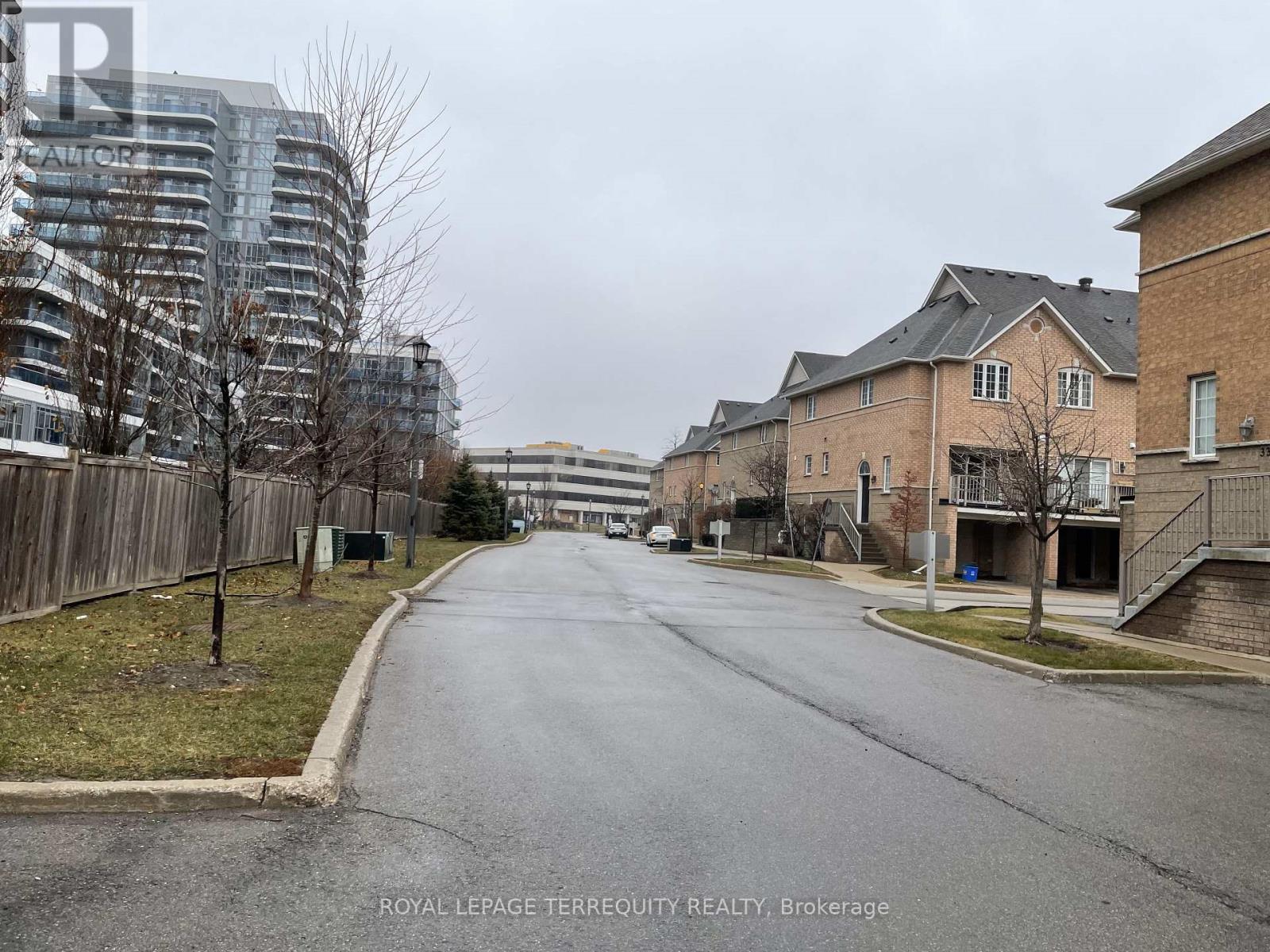 58 - 23 Observatory Lane, Richmond Hill, Ontario  L4C 0M7 - Photo 23 - N12730720