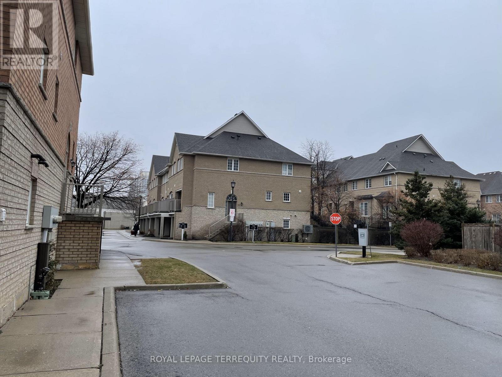 58 - 23 Observatory Lane, Richmond Hill, Ontario  L4C 0M7 - Photo 22 - N12730720