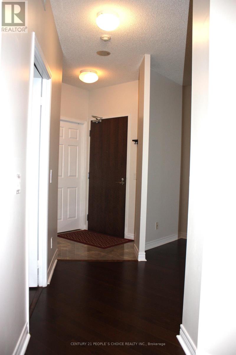 305 - 339 Rathburn Road W, Mississauga, Ontario  L5B 0K6 - Photo 13 - W12730740