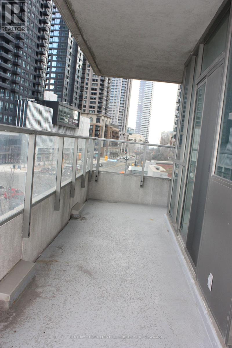 305 - 339 Rathburn Road W, Mississauga, Ontario  L5B 0K6 - Photo 17 - W12730740