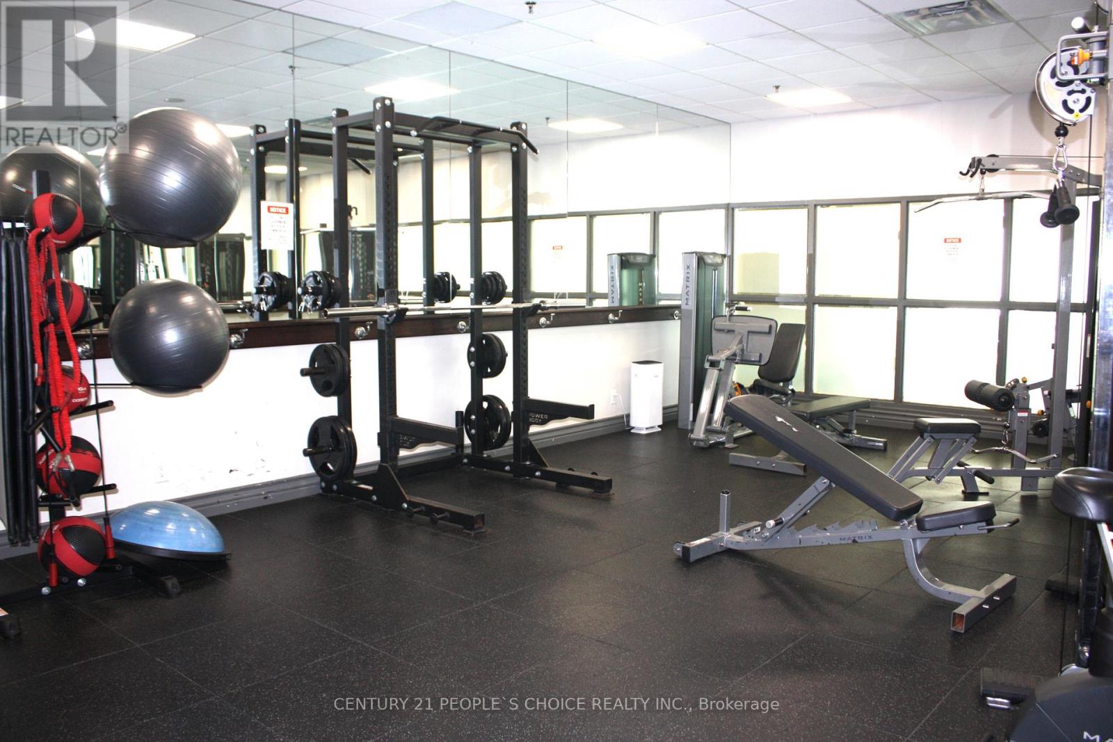 305 - 339 Rathburn Road W, Mississauga, Ontario  L5B 0K6 - Photo 20 - W12730740