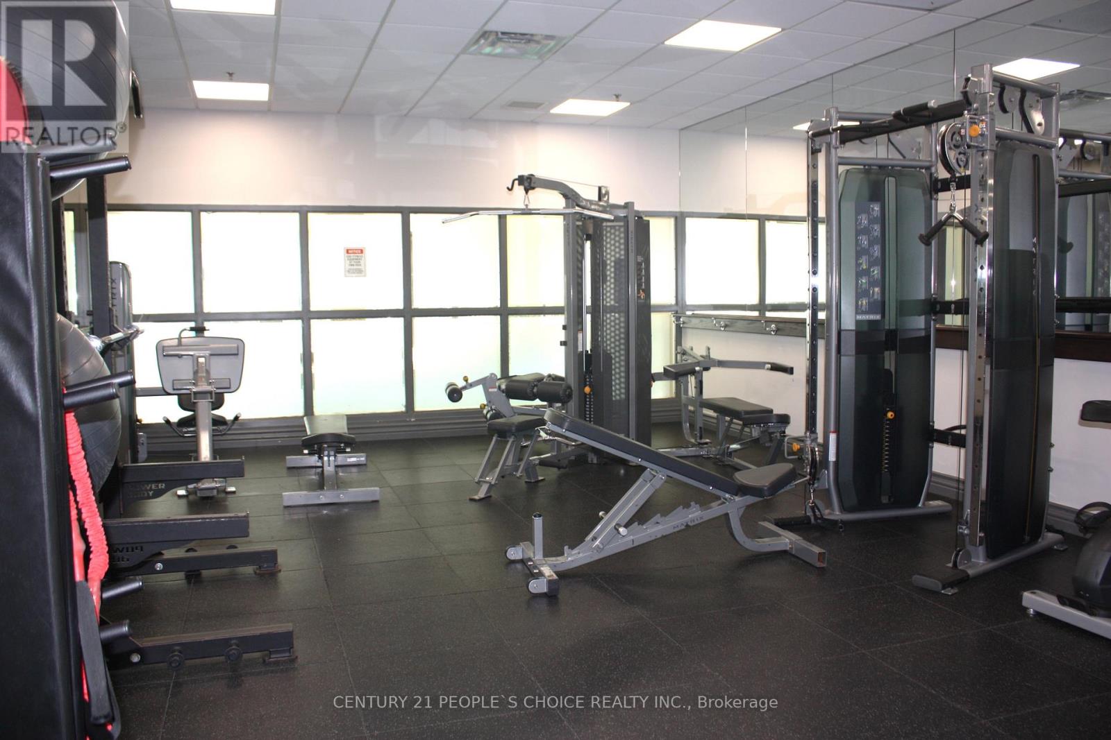 305 - 339 Rathburn Road W, Mississauga, Ontario  L5B 0K6 - Photo 21 - W12730740