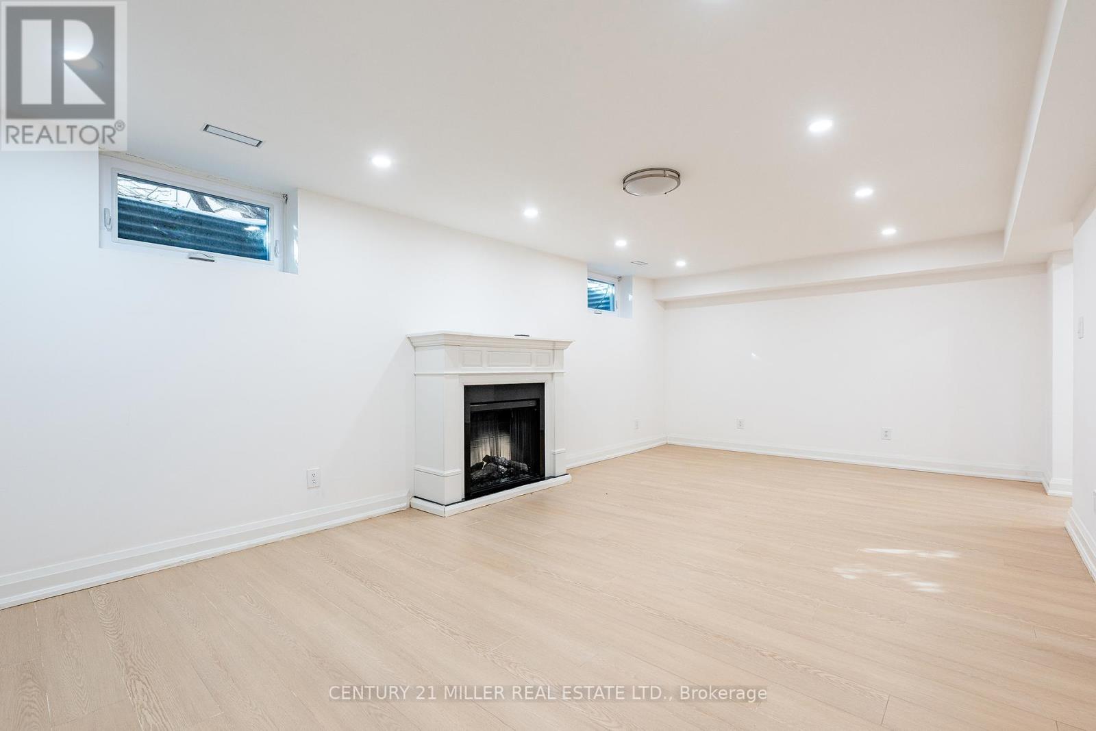 134 Abbey Court, Oakville, Ontario  L6J 4L1 - Photo 28 - W12730744