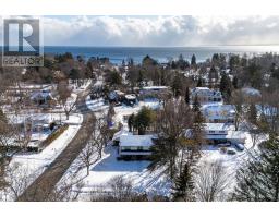 134 ABBEY COURT, Oakville, Ontario