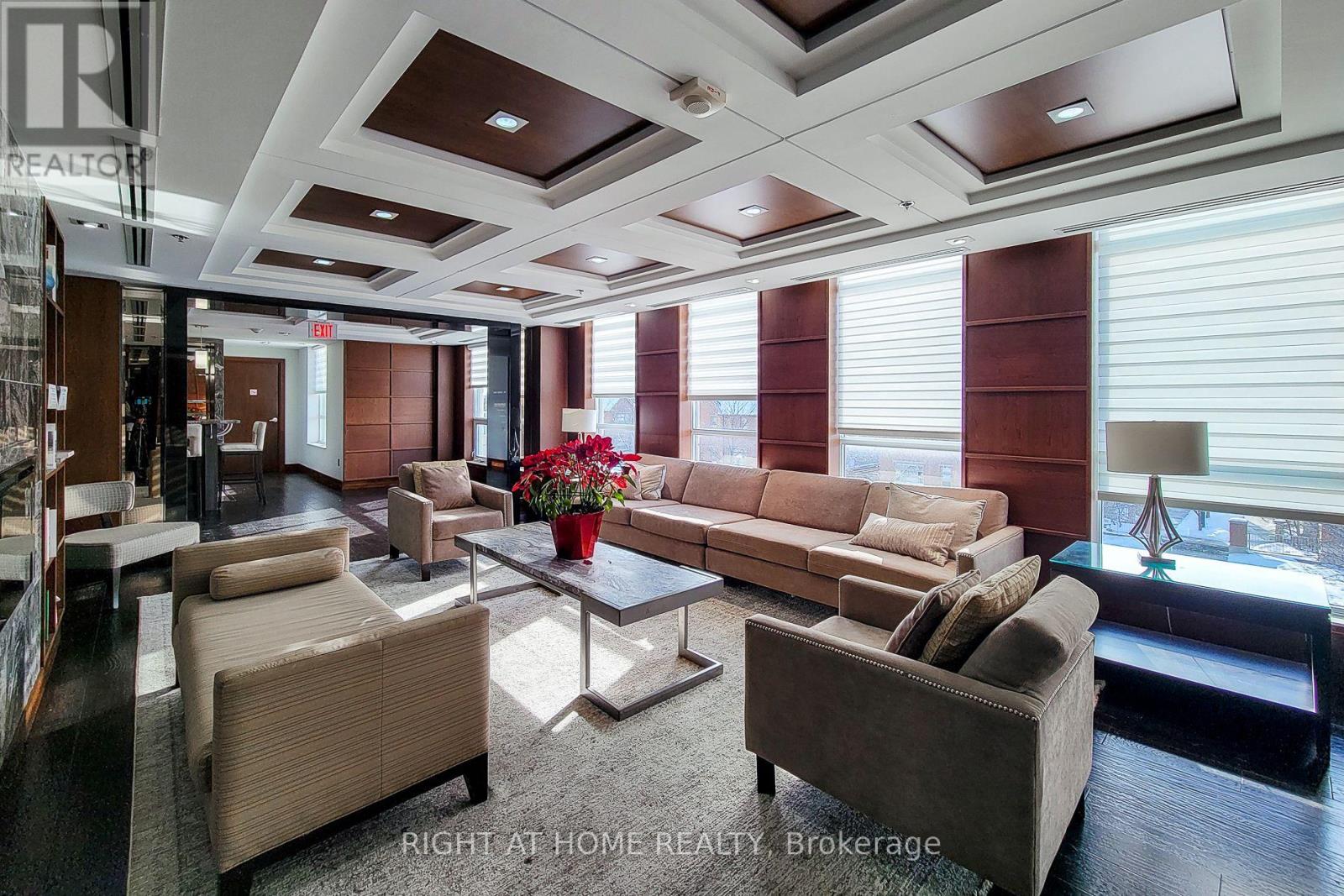 614 - 2480 Prince Michael Drive, Oakville, Ontario  L6H 0H1 - Photo 10 - W12730752