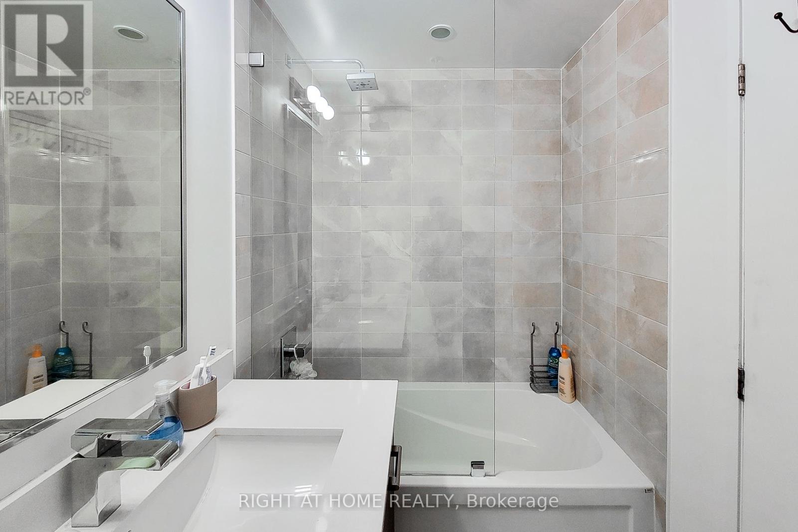 614 - 2480 Prince Michael Drive, Oakville, Ontario  L6H 0H1 - Photo 20 - W12730752