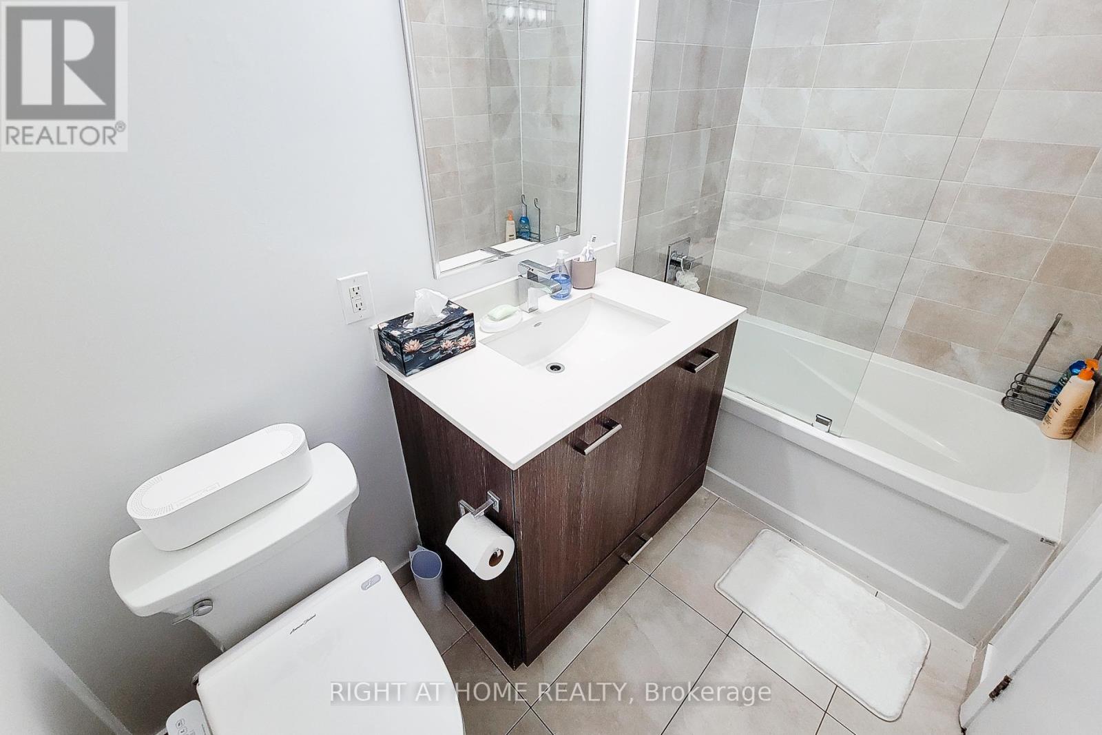 614 - 2480 Prince Michael Drive, Oakville, Ontario  L6H 0H1 - Photo 22 - W12730752