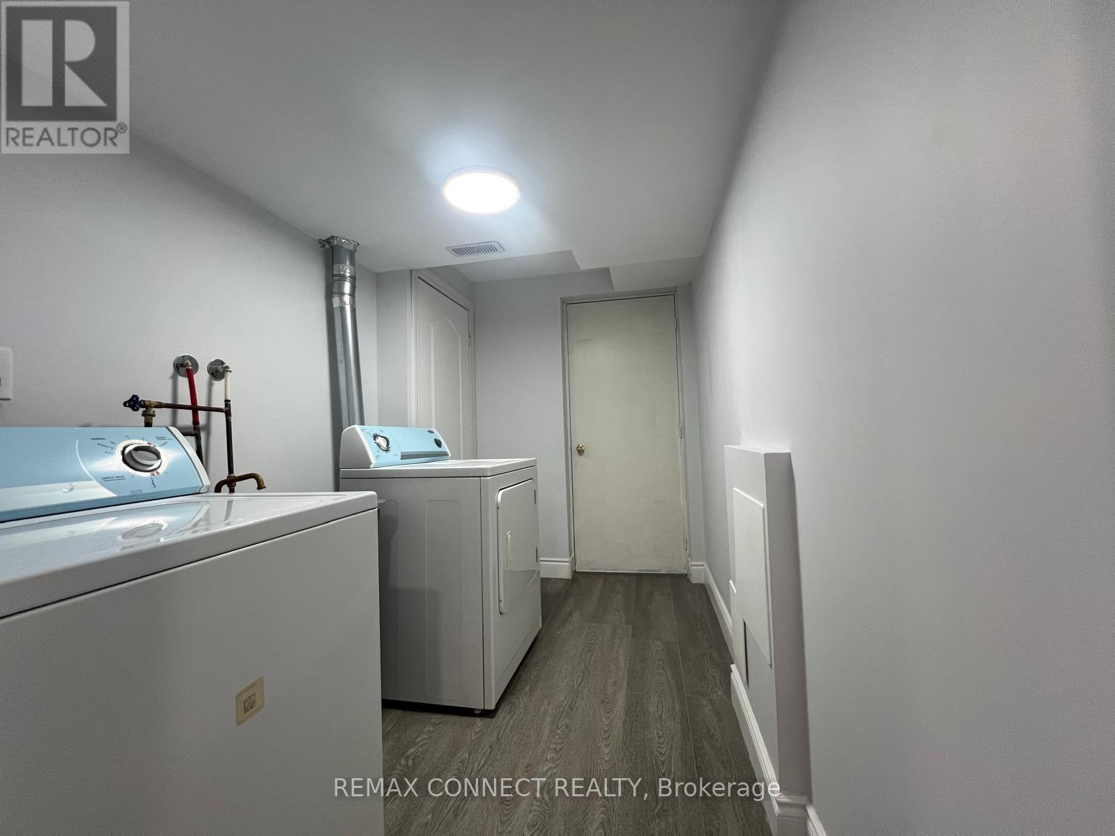 Bsmt - 8 Evanwood Crescent, Brampton, Ontario  L6X 0P8 - Photo 3 - W12730794