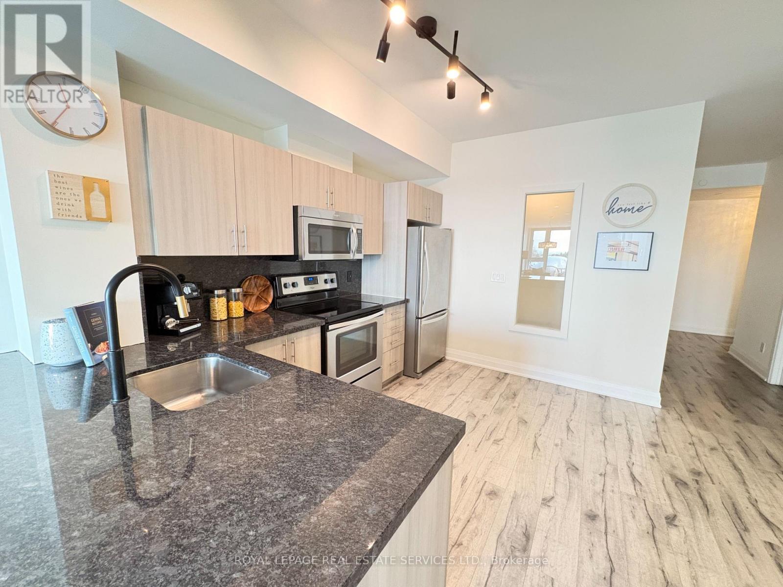 408 - 16 Mcadam Avenue, Toronto, Ontario  M6A 0B9 - Photo 18 - W12730848