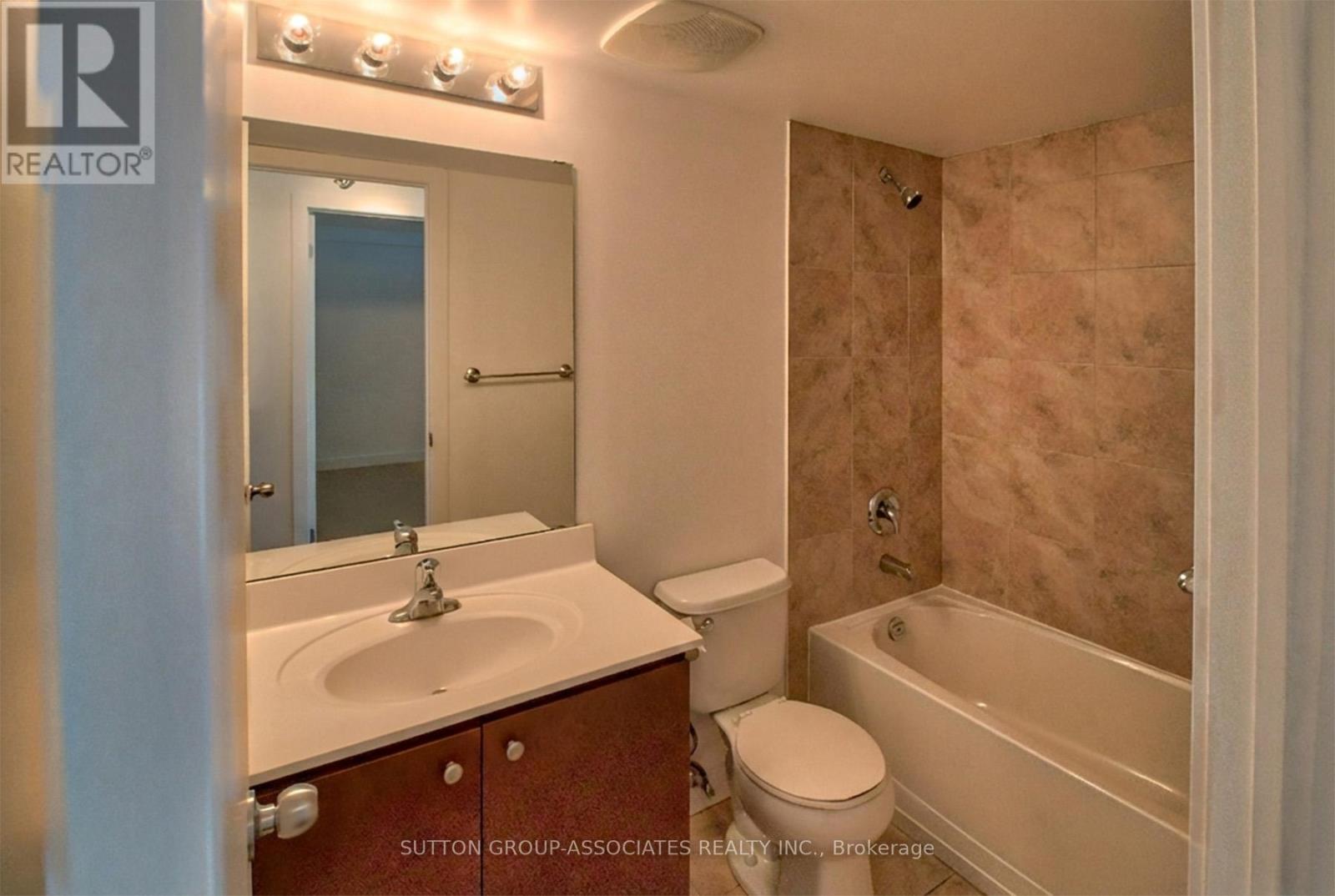 109 - 2 Fieldway Road, Toronto, Ontario  M8Z 0B9 - Photo 18 - W12730872