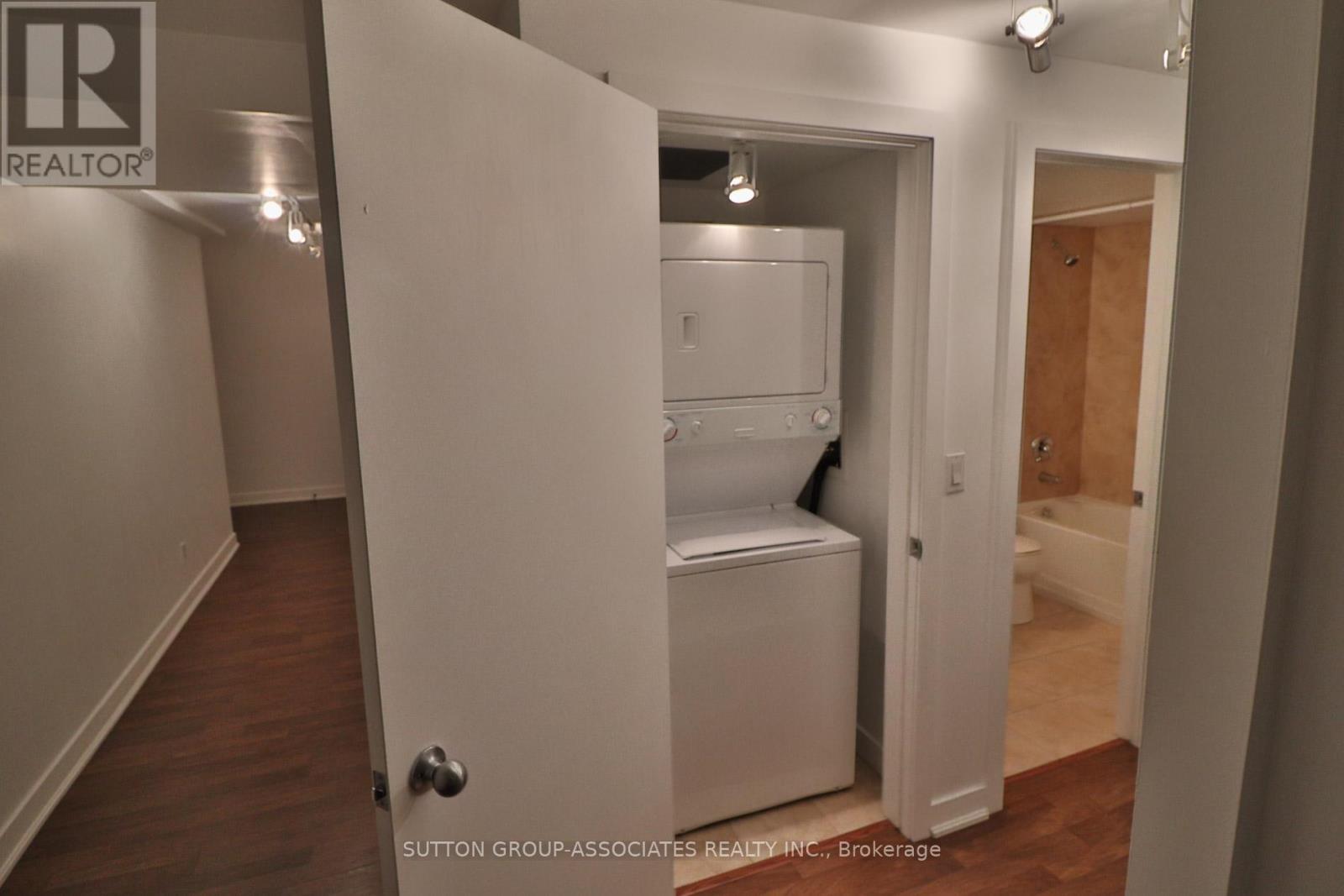 109 - 2 Fieldway Road, Toronto, Ontario  M8Z 0B9 - Photo 19 - W12730872