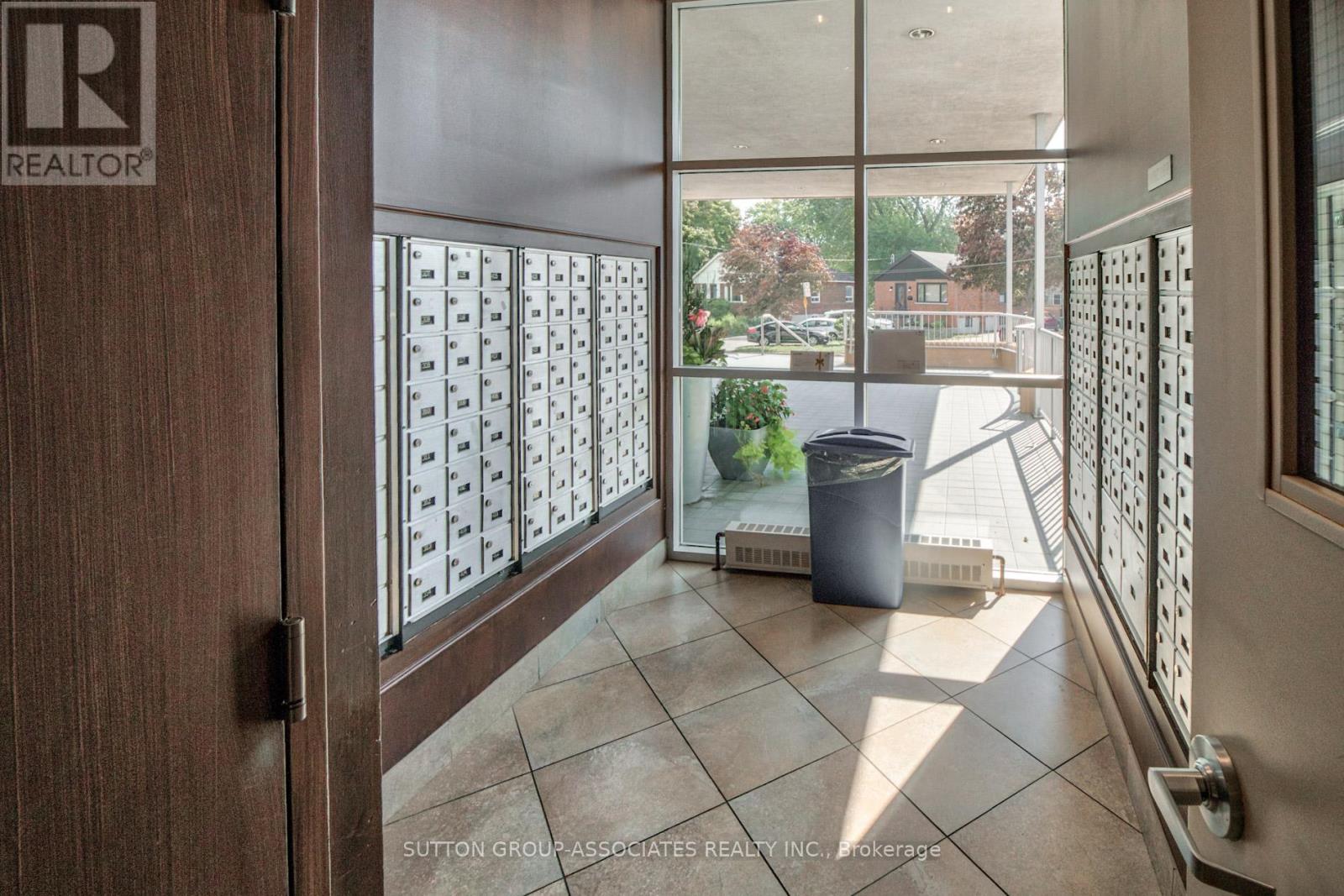 109 - 2 Fieldway Road, Toronto, Ontario  M8Z 0B9 - Photo 37 - W12730872