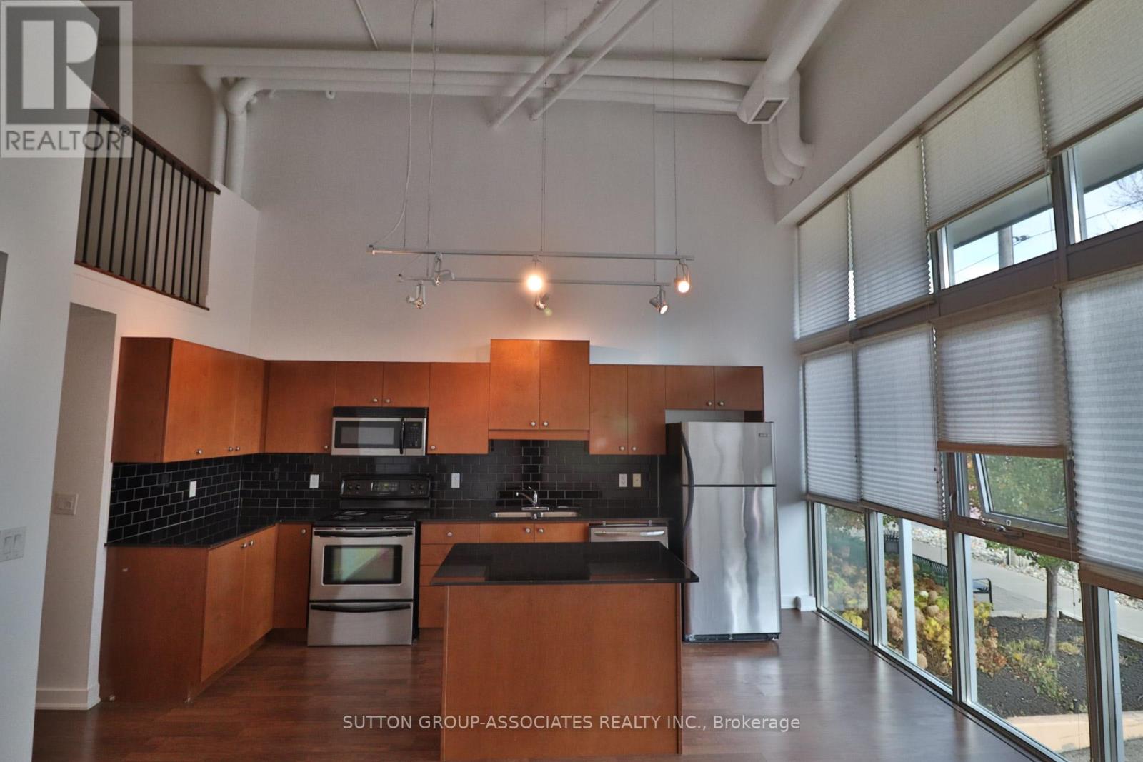 109 - 2 Fieldway Road, Toronto, Ontario  M8Z 0B9 - Photo 7 - W12730872