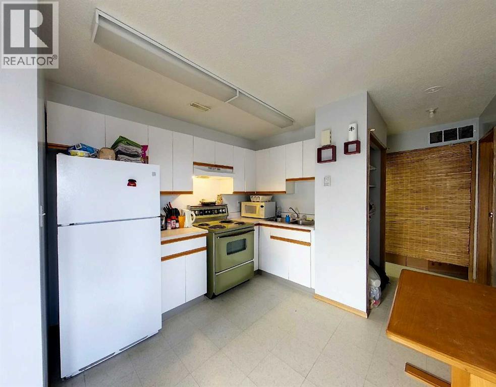 5015 7 Avenue, Edson, Alberta  T7E 1N7 - Photo 5 - A2123708