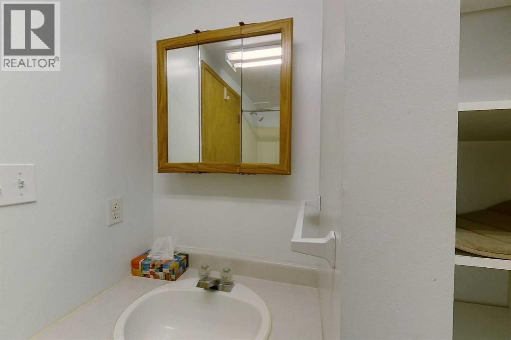 5015 7 Avenue, Edson, Alberta  T7E 1N7 - Photo 19 - A2123708