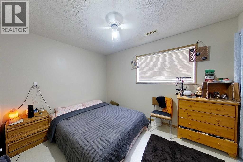 5015 7 Avenue, Edson, Alberta  T7E 1N7 - Photo 10 - A2123708