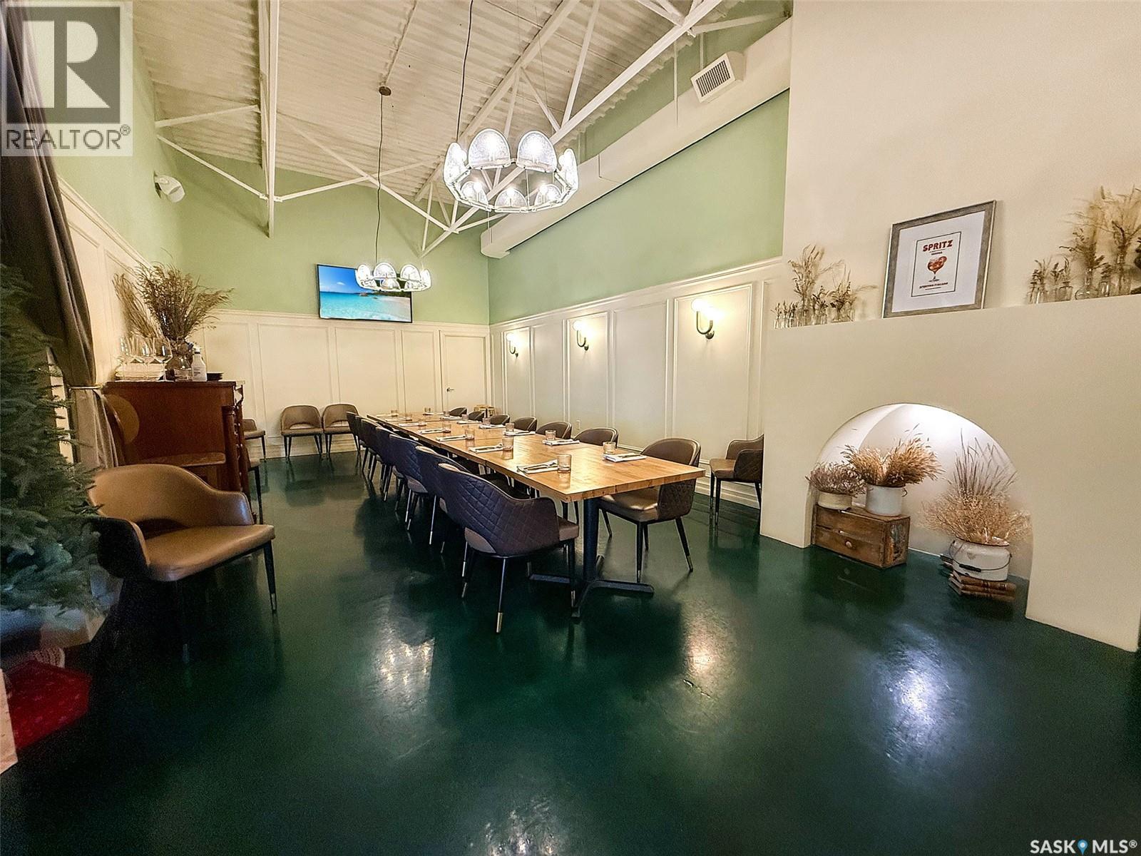 278 1st Avenue Ne, Swift Current, Saskatchewan  S9H 2B4 - Photo 12 - SK027421