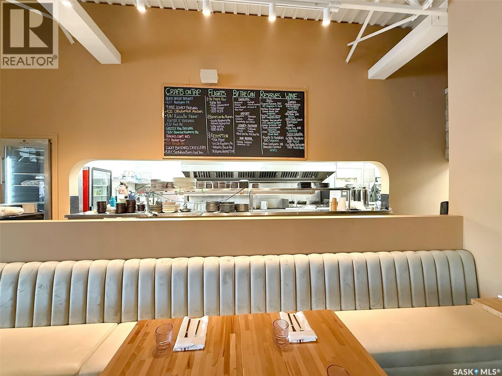 278 1st Avenue Ne, Swift Current, Saskatchewan  S9H 2B4 - Photo 15 - SK027421