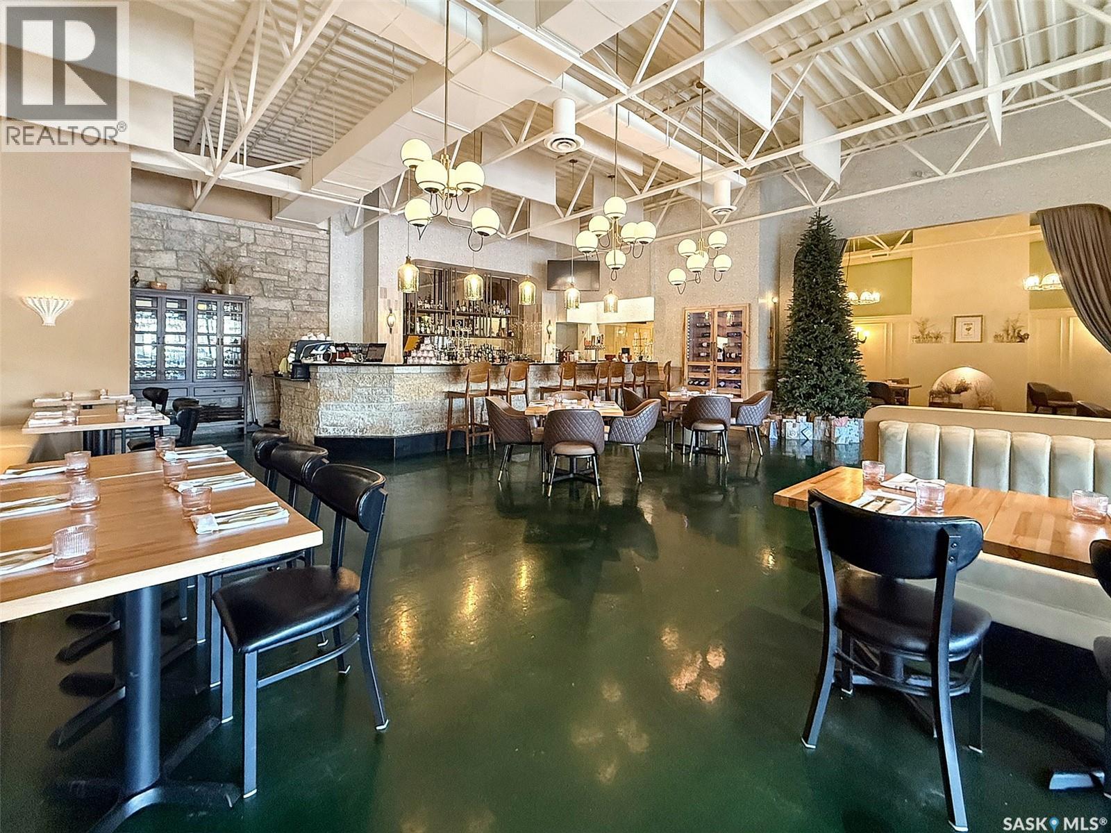 278 1st Avenue Ne, Swift Current, Saskatchewan  S9H 2B4 - Photo 5 - SK027412