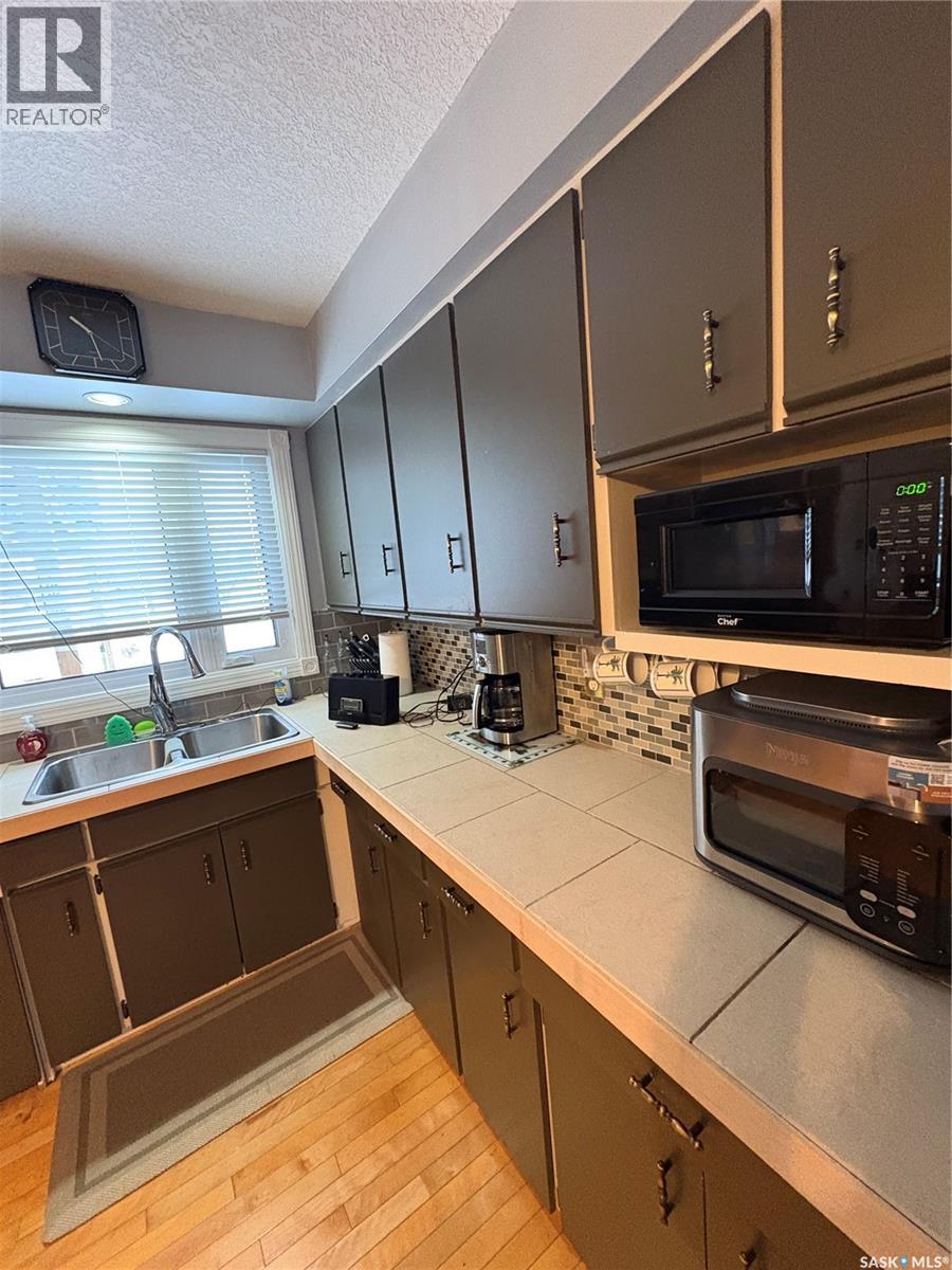 527 2nd Street Ne, Ituna, Saskatchewan  S0A 1N0 - Photo 10 - SK027395