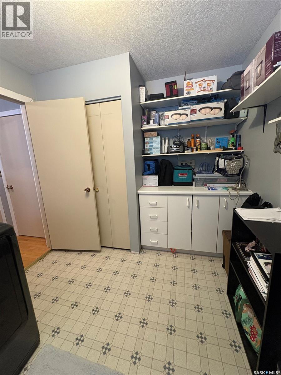 527 2nd Street Ne, Ituna, Saskatchewan  S0A 1N0 - Photo 14 - SK027395