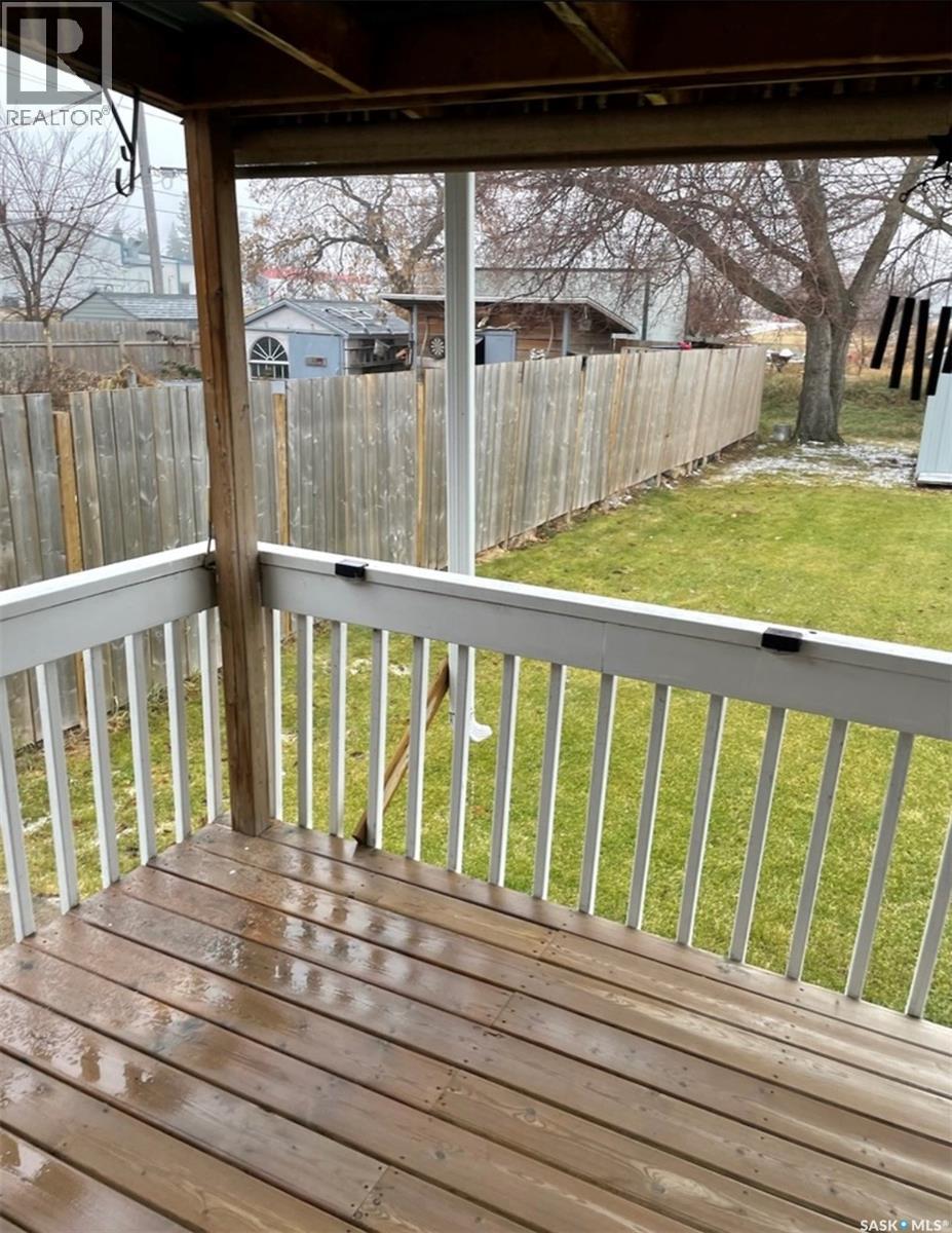 527 2nd Street Ne, Ituna, Saskatchewan  S0A 1N0 - Photo 29 - SK027395