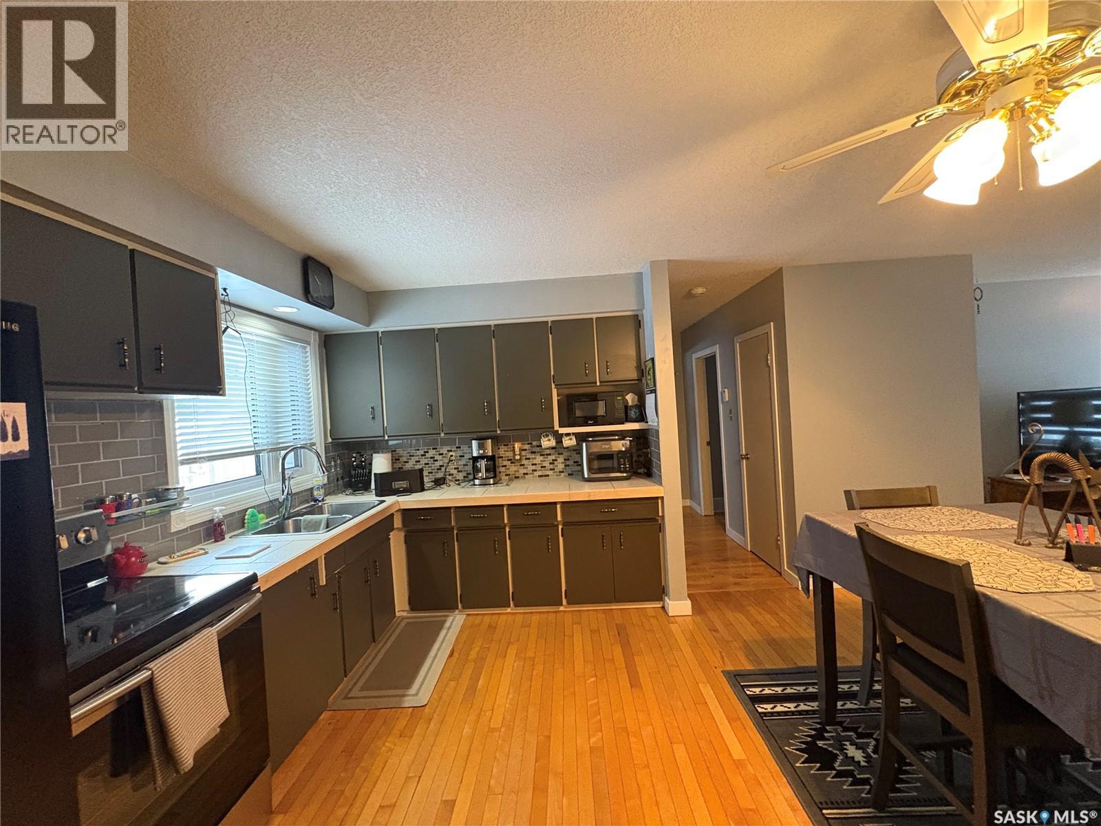 527 2nd Street Ne, Ituna, Saskatchewan  S0A 1N0 - Photo 8 - SK027395