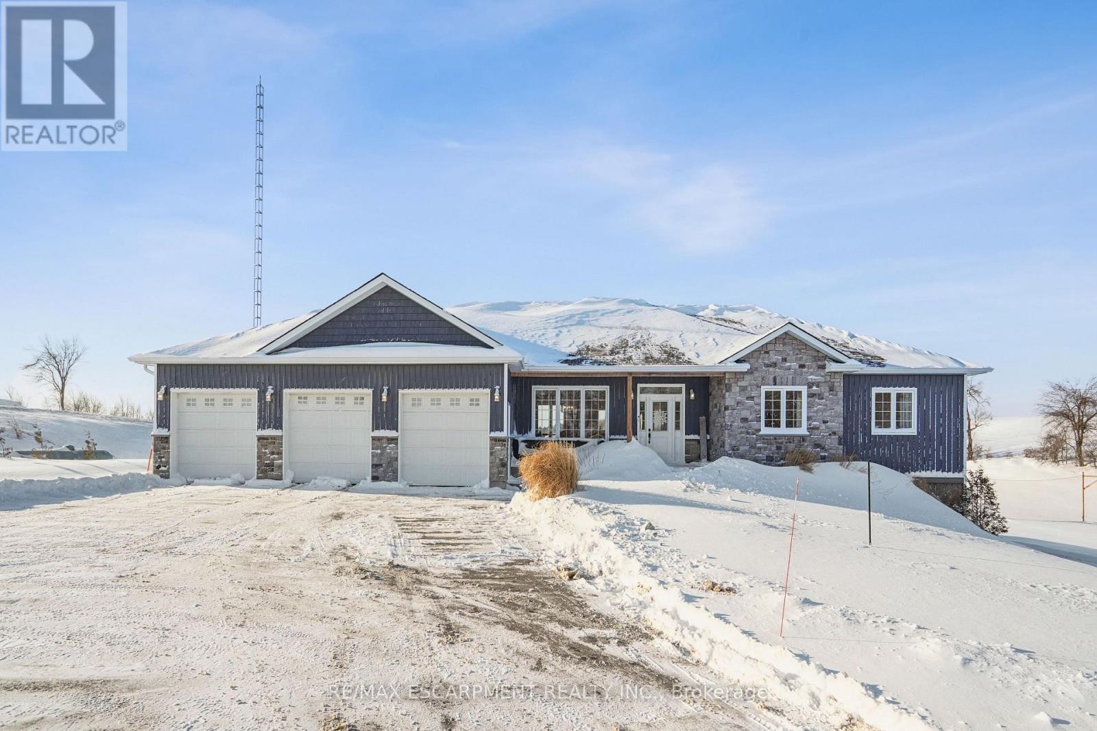 151116 12th Line, East Garafraxa, Ontario  L9W 7A8 - Photo 4 - X12730754