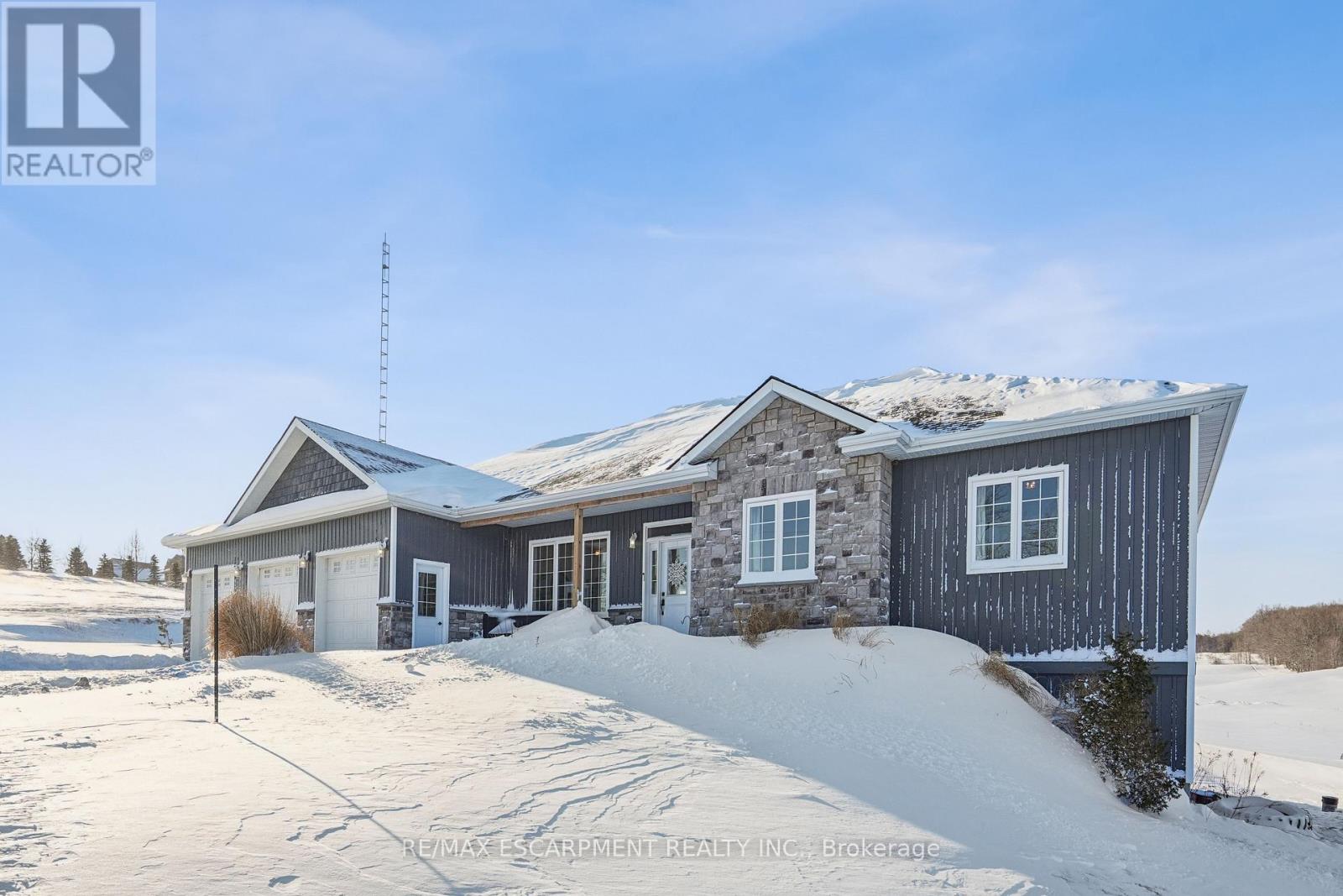 151116 12th Line, East Garafraxa, Ontario  L9W 7A8 - Photo 5 - X12730754