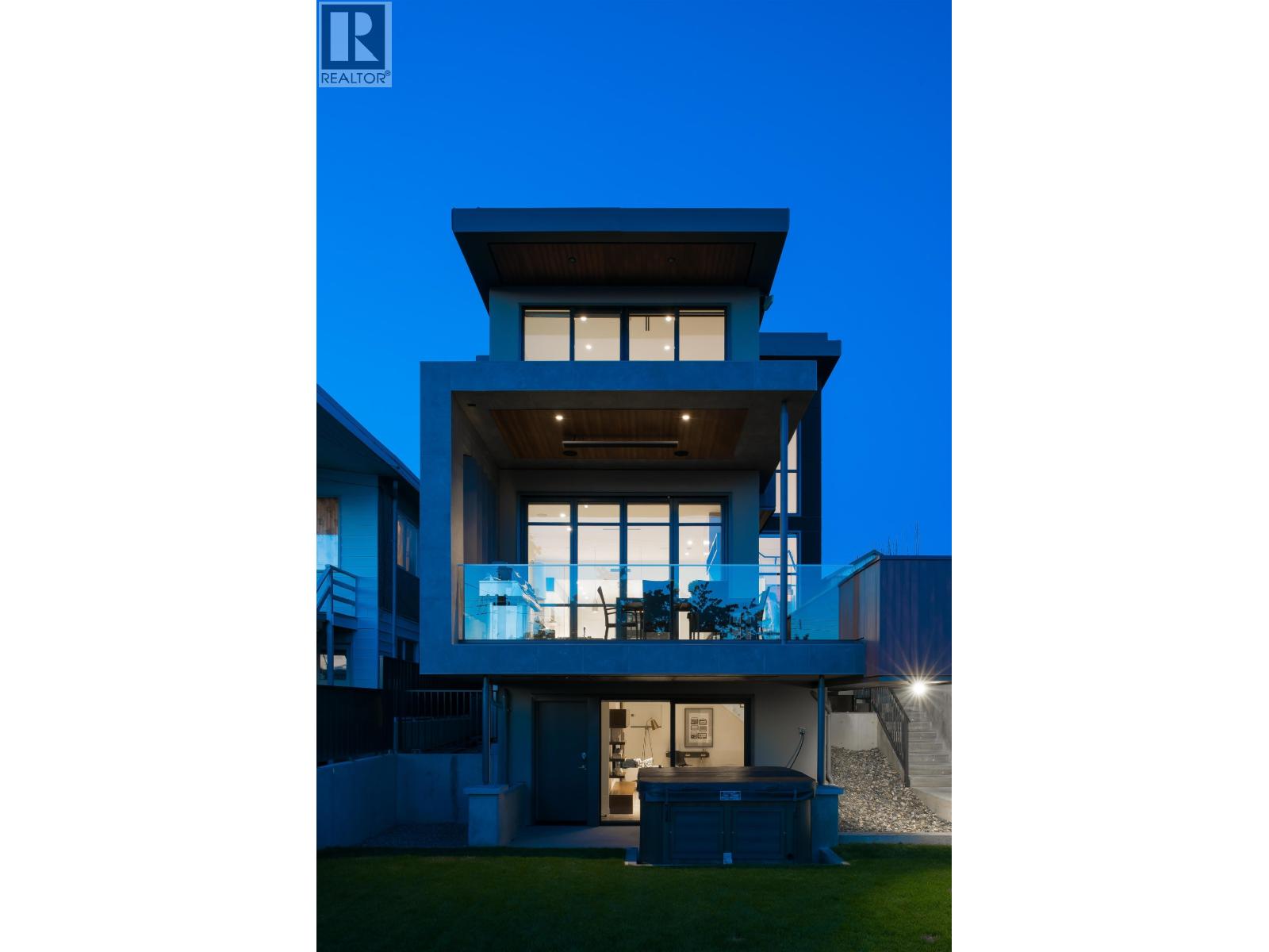 107 N Hythe Avenue, Burnaby, British Columbia  V5B 1G3 - Photo 22 - R3083066