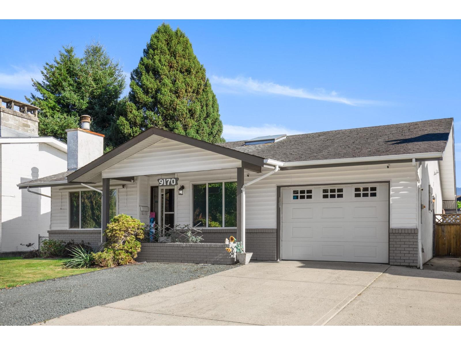 9170 Ashwell Road, Chilliwack Proper West, Chilliwack, British Columbia  V2P 7L9 - Photo 2 - R3083234