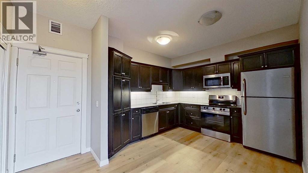 208, 1507 Centre A Street Ne, Calgary, Alberta  T2E 2Z8 - Photo 8 - A2281086