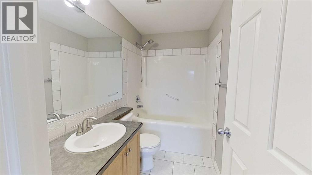 208, 1507 Centre A Street Ne, Calgary, Alberta  T2E 2Z8 - Photo 18 - A2281086